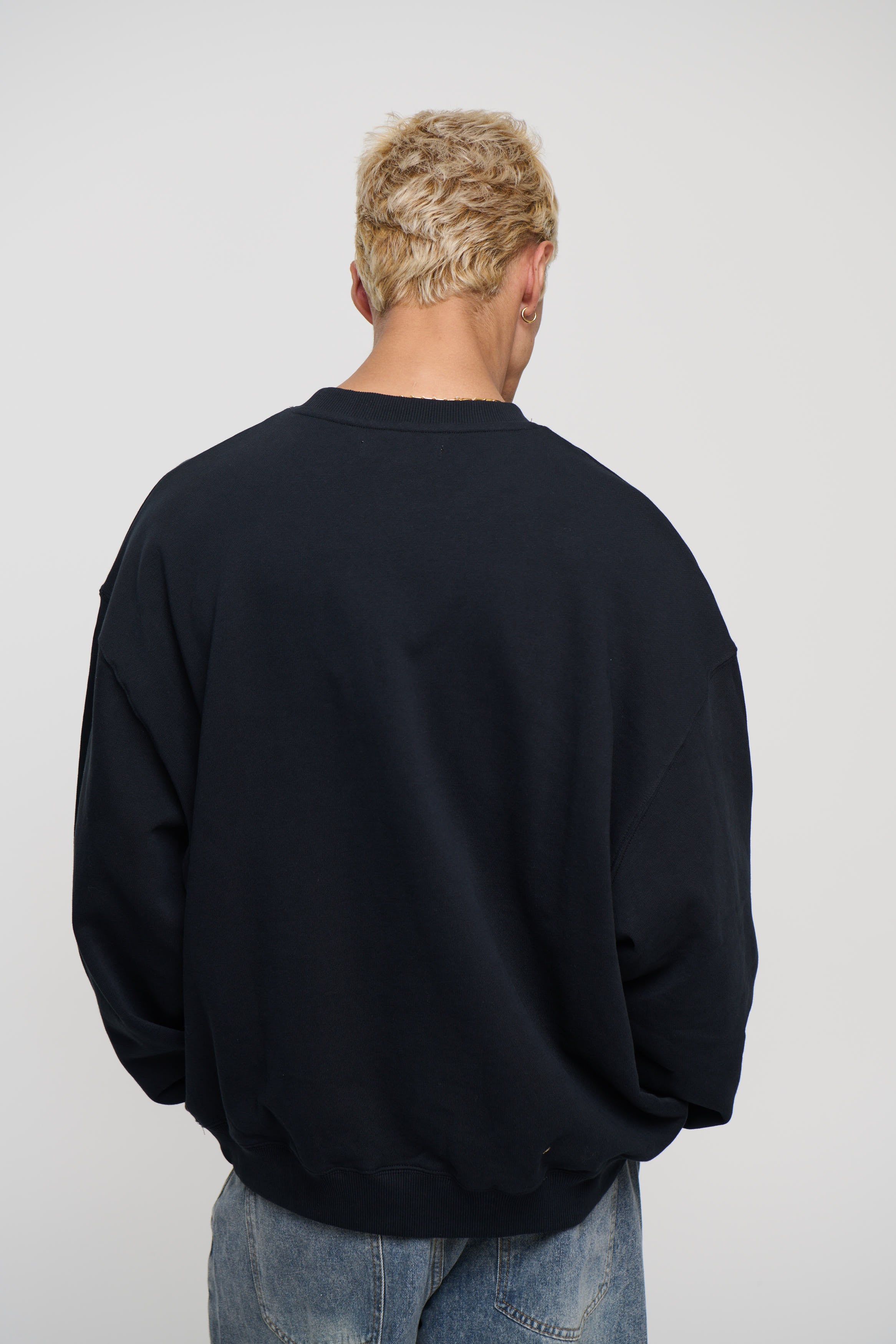 Caddy Crew Jumper Black