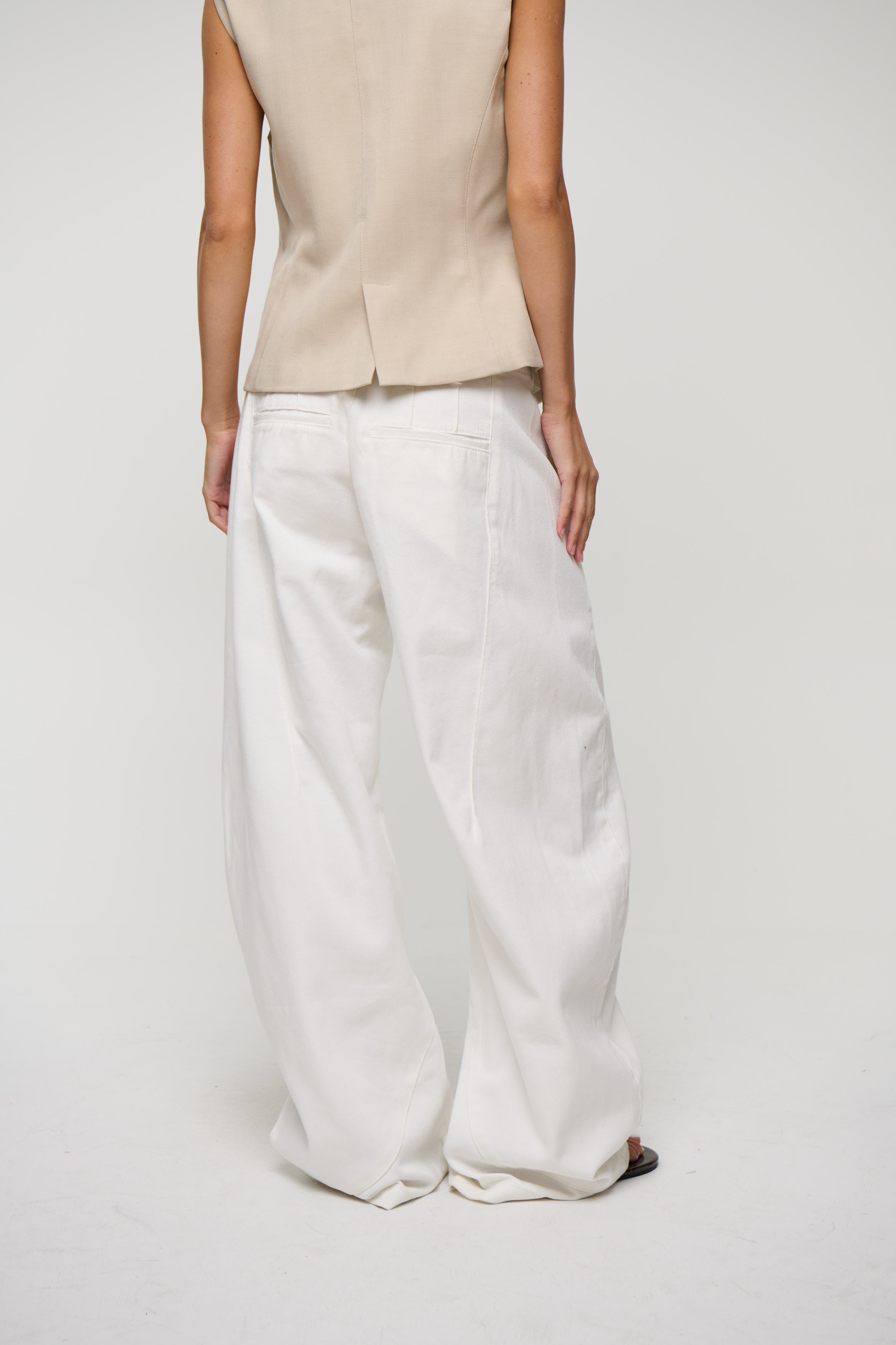 Sideline Jean Porcelain