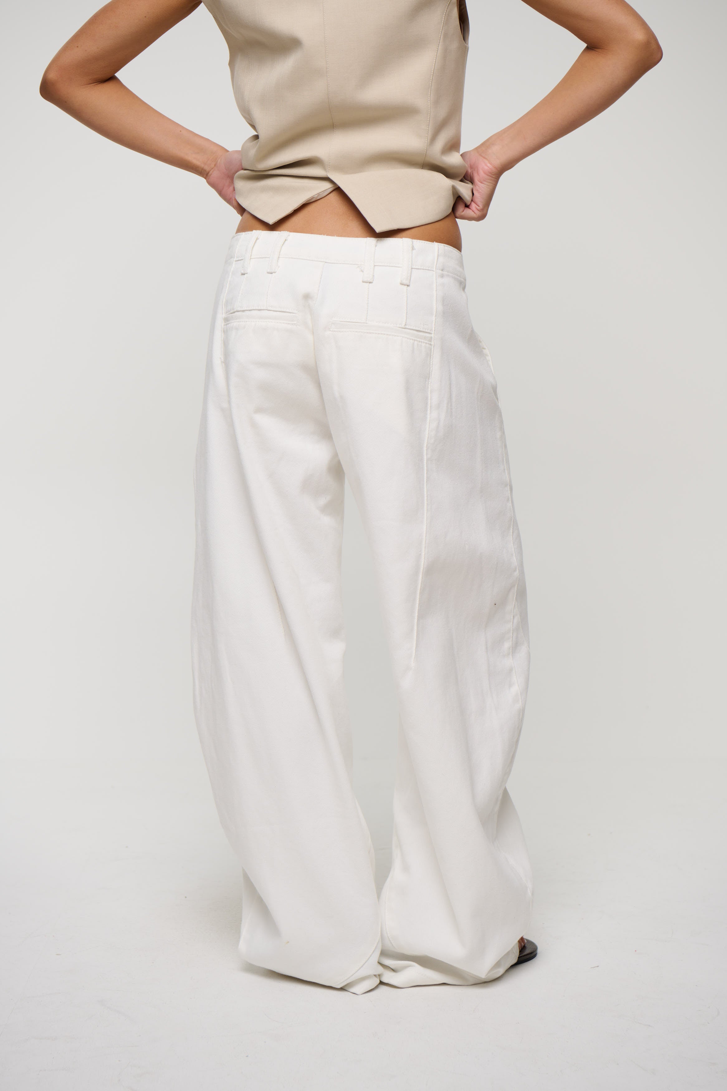Sideline Jean Porcelain