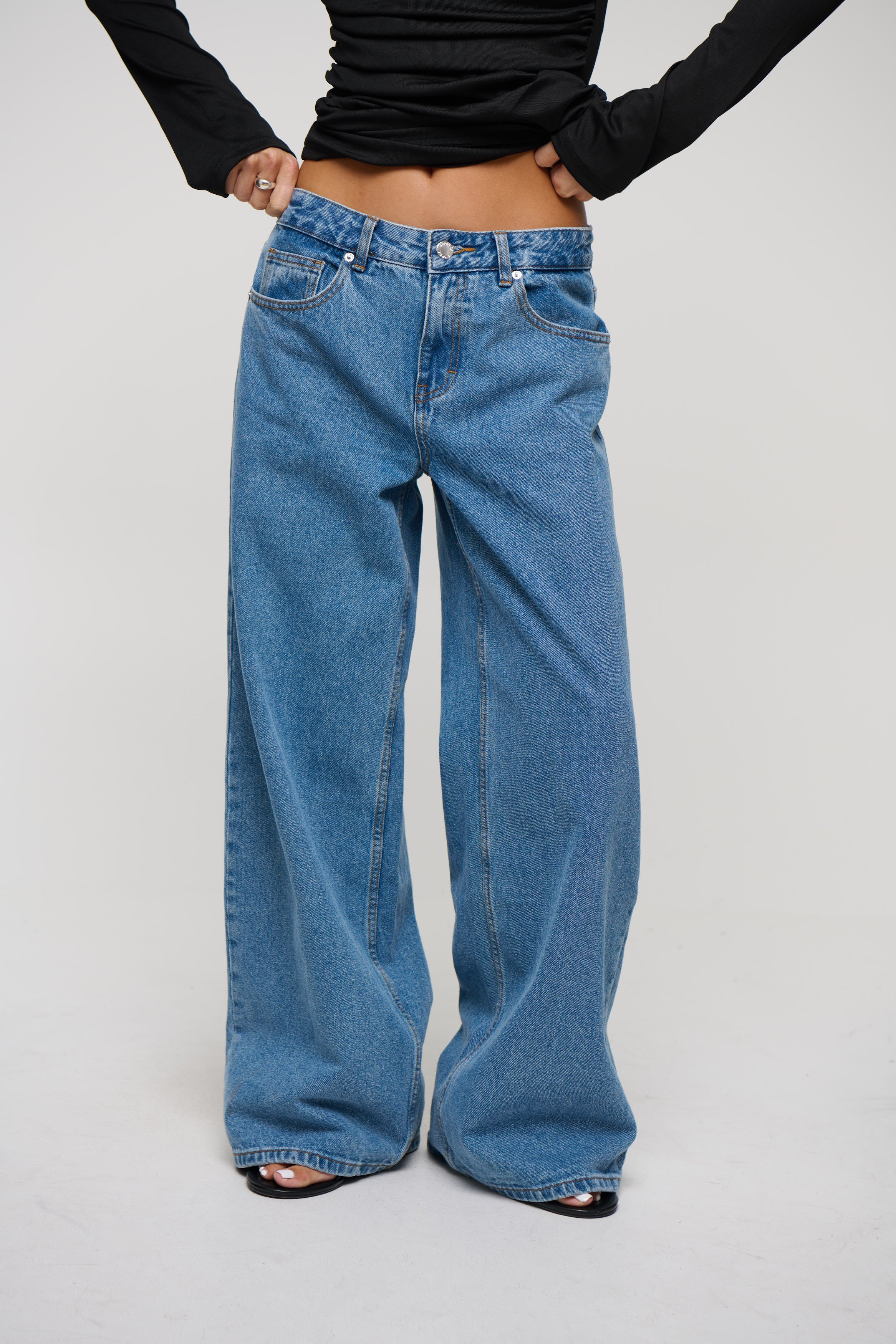 Emilia Jean Mid Blue