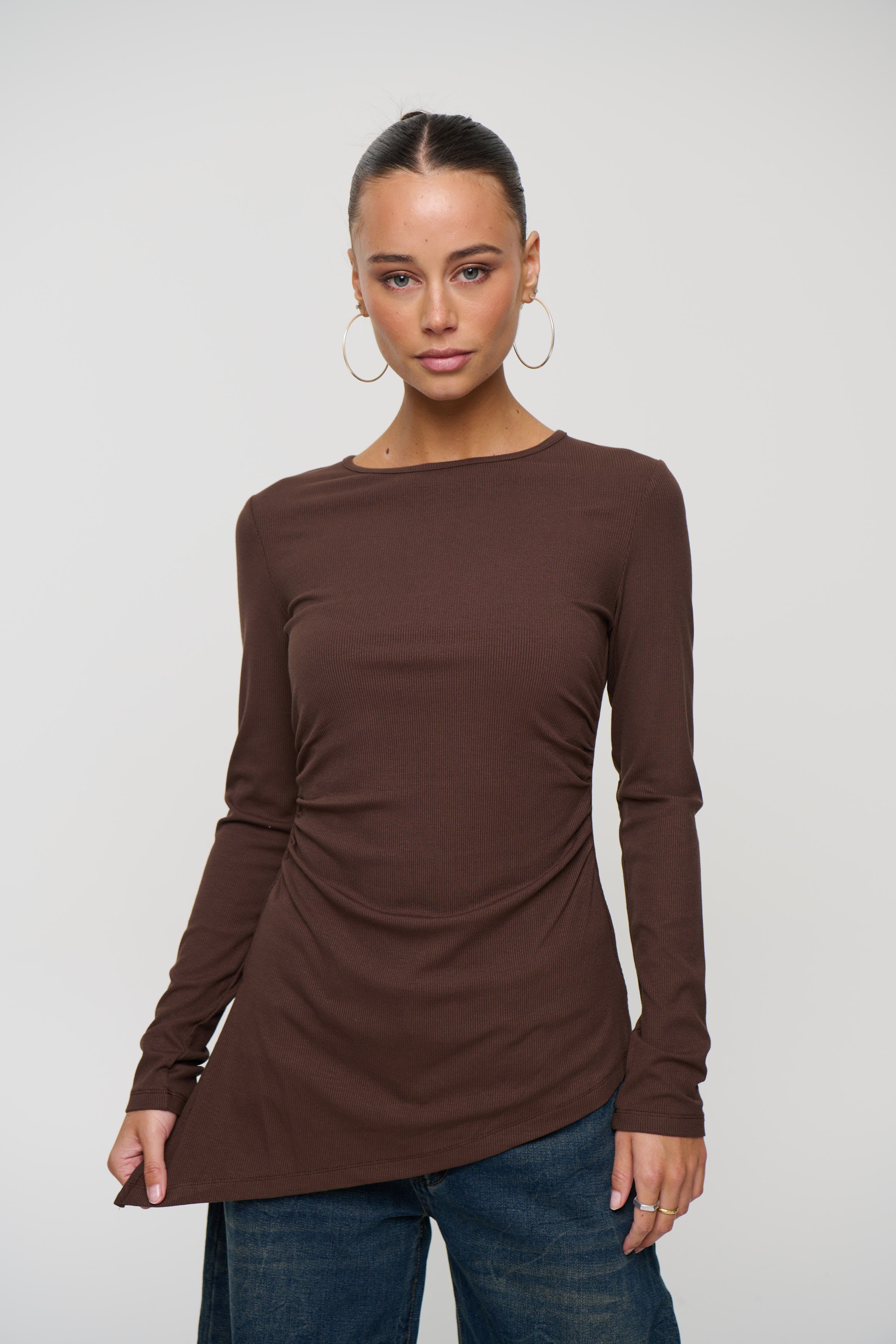 Lorina Long Sleeve Chocolate