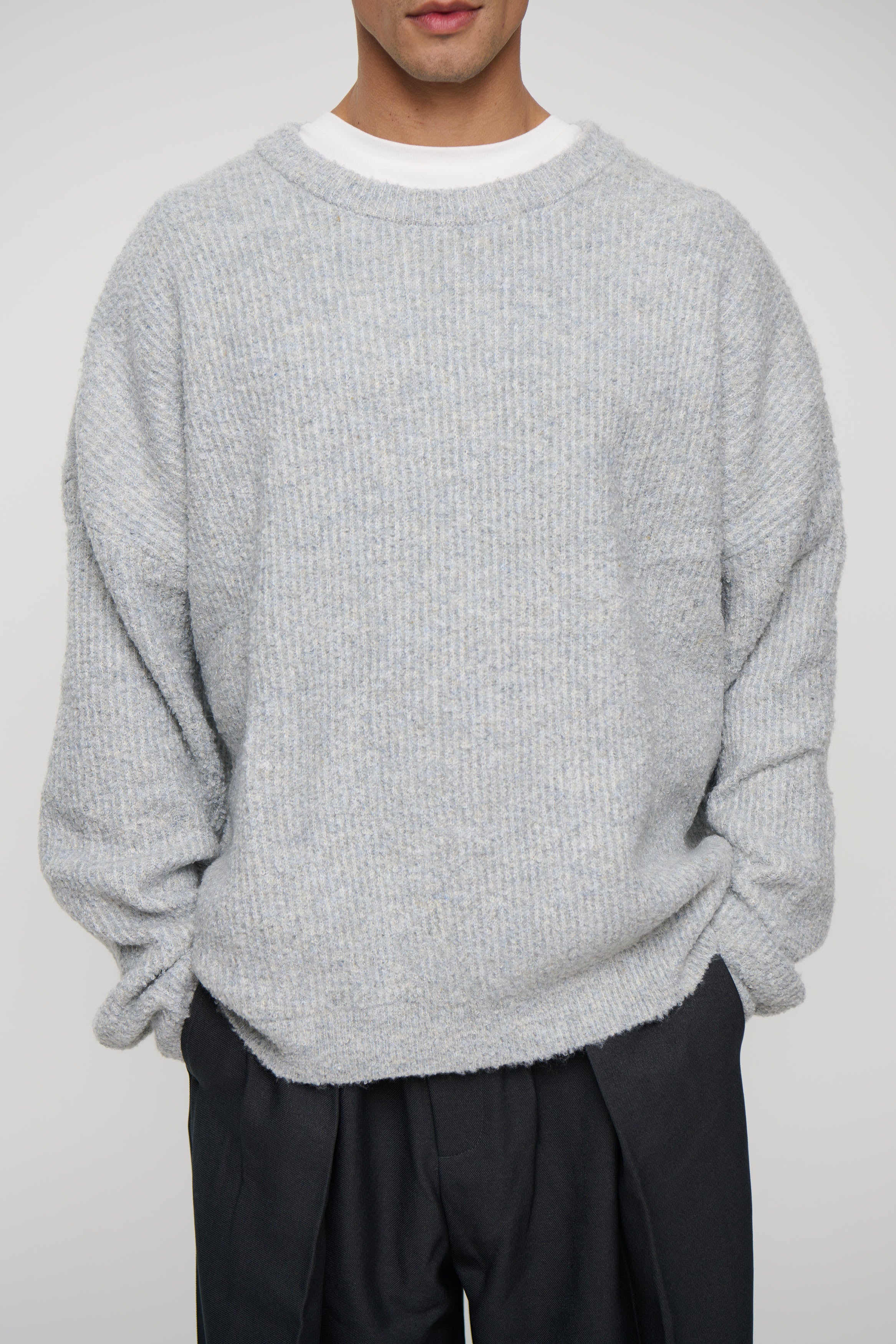 Soft Crew Knit Light Grey