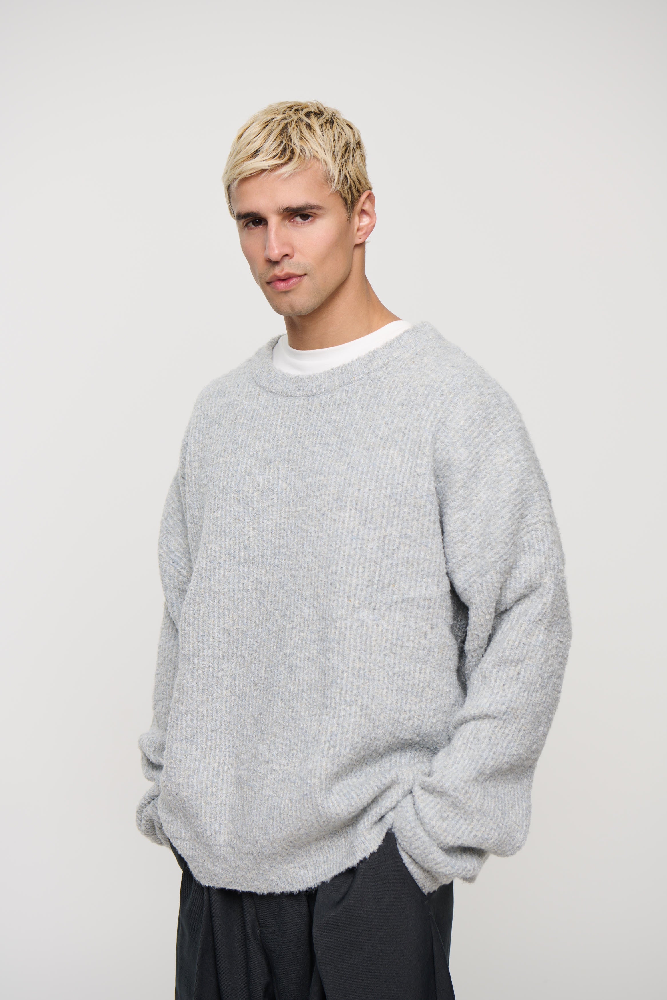 Soft Crew Knit Light Grey