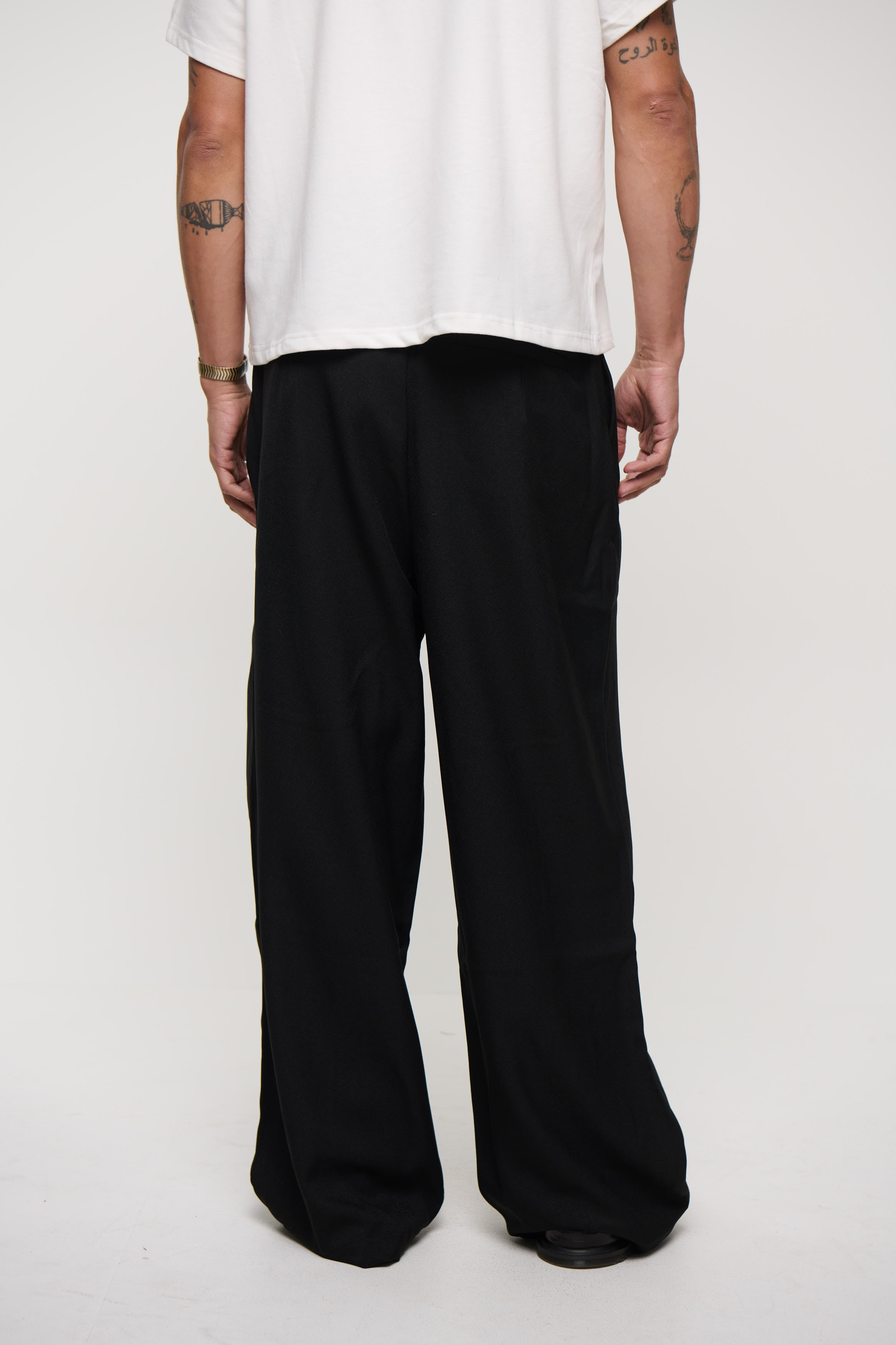 Josh Baggy Pant Black