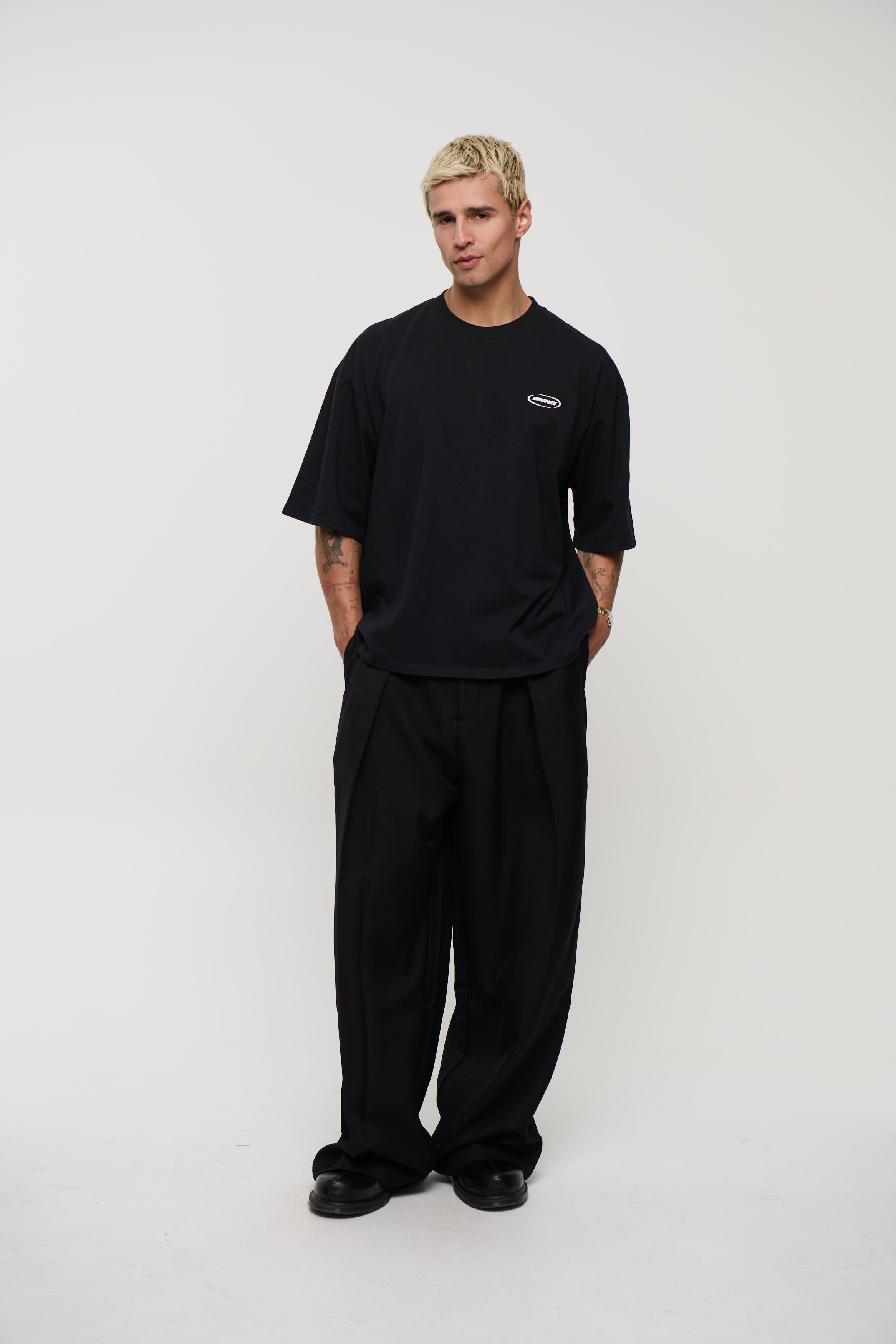Riley Logo Tee Black