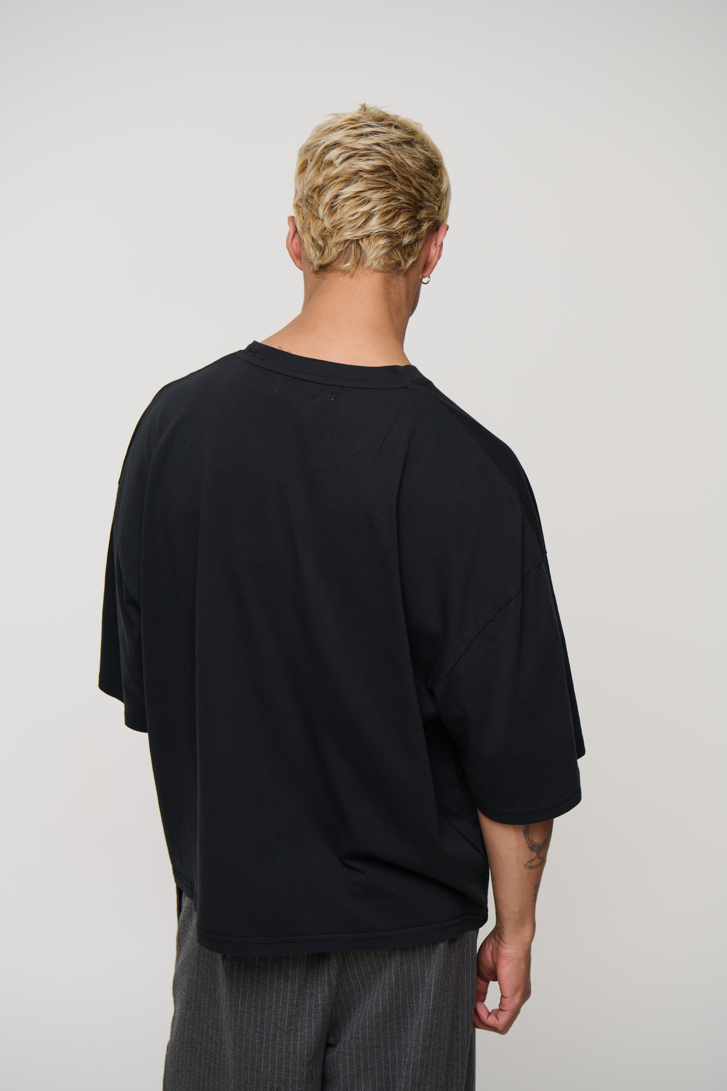 NTH Crop Box Tee Black