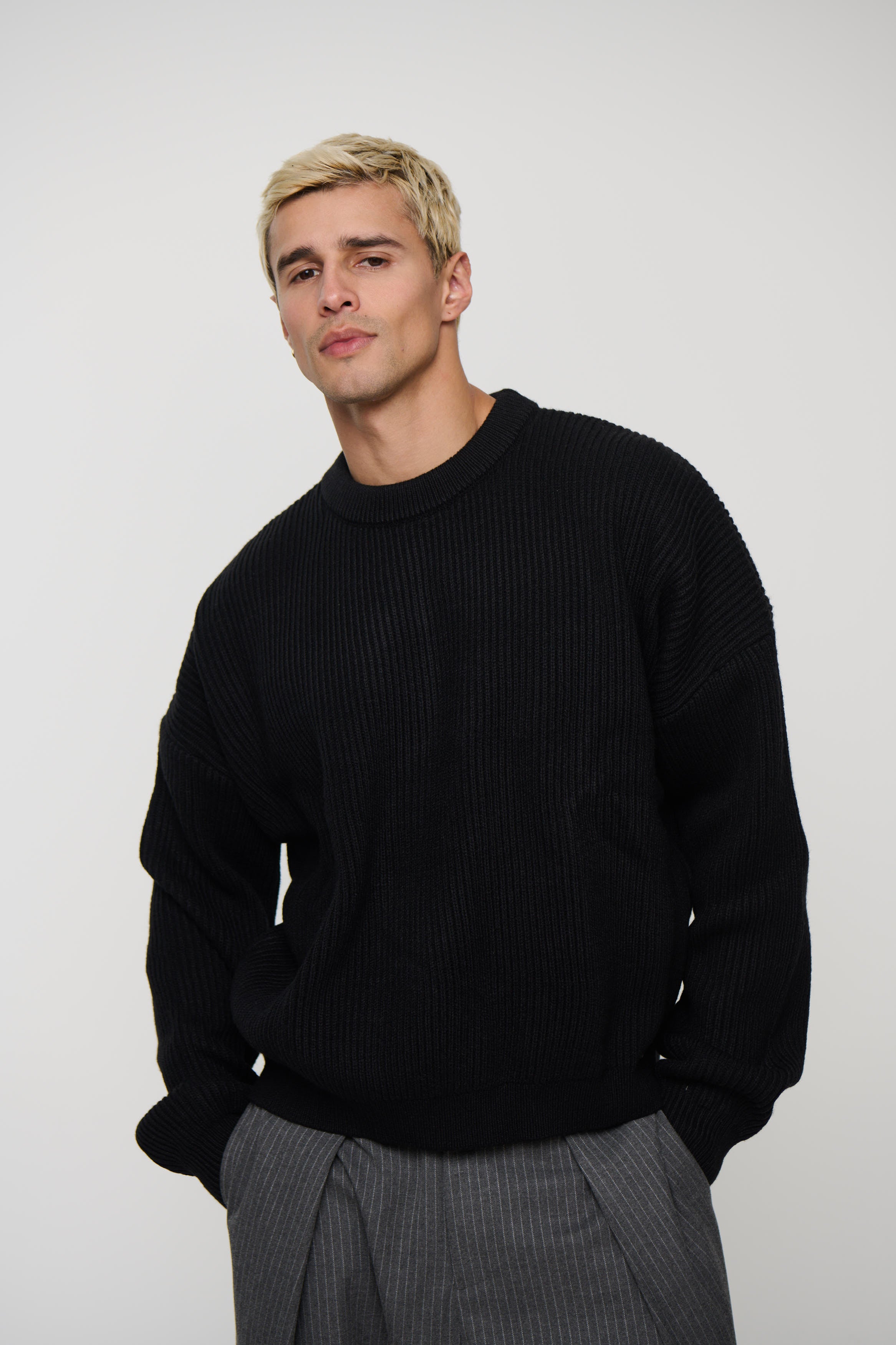 Drop Sleeve Heavy Knit Black