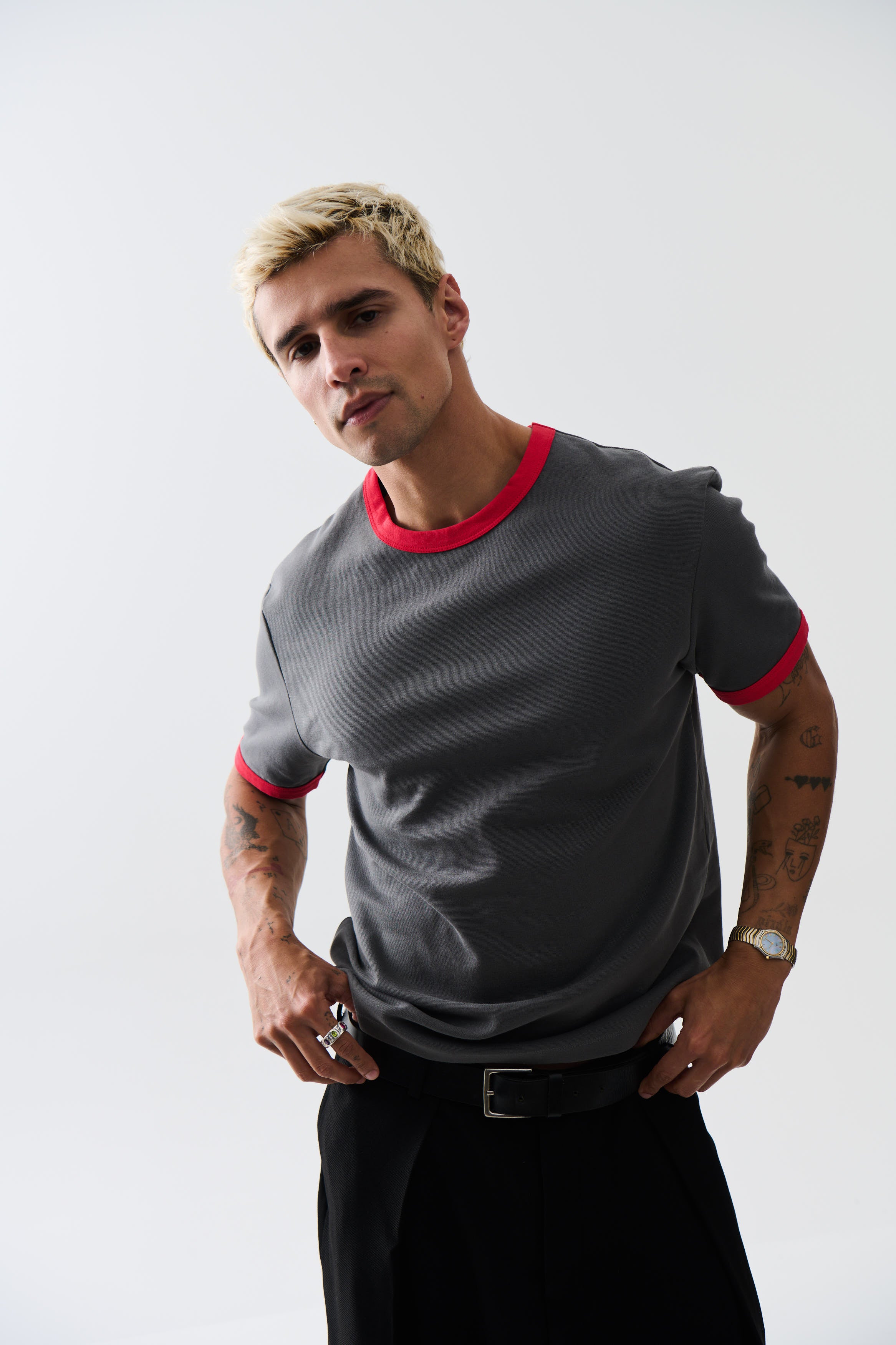 Charlie Ringer Tee Dark Grey