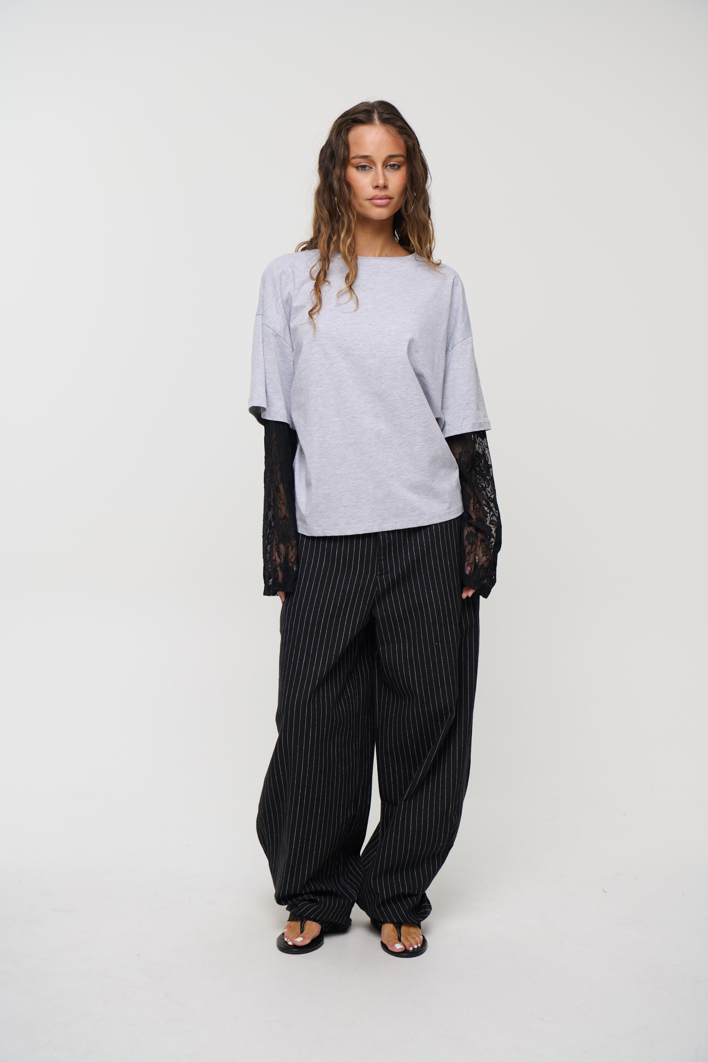 Francesca Lace Tee Light Grey