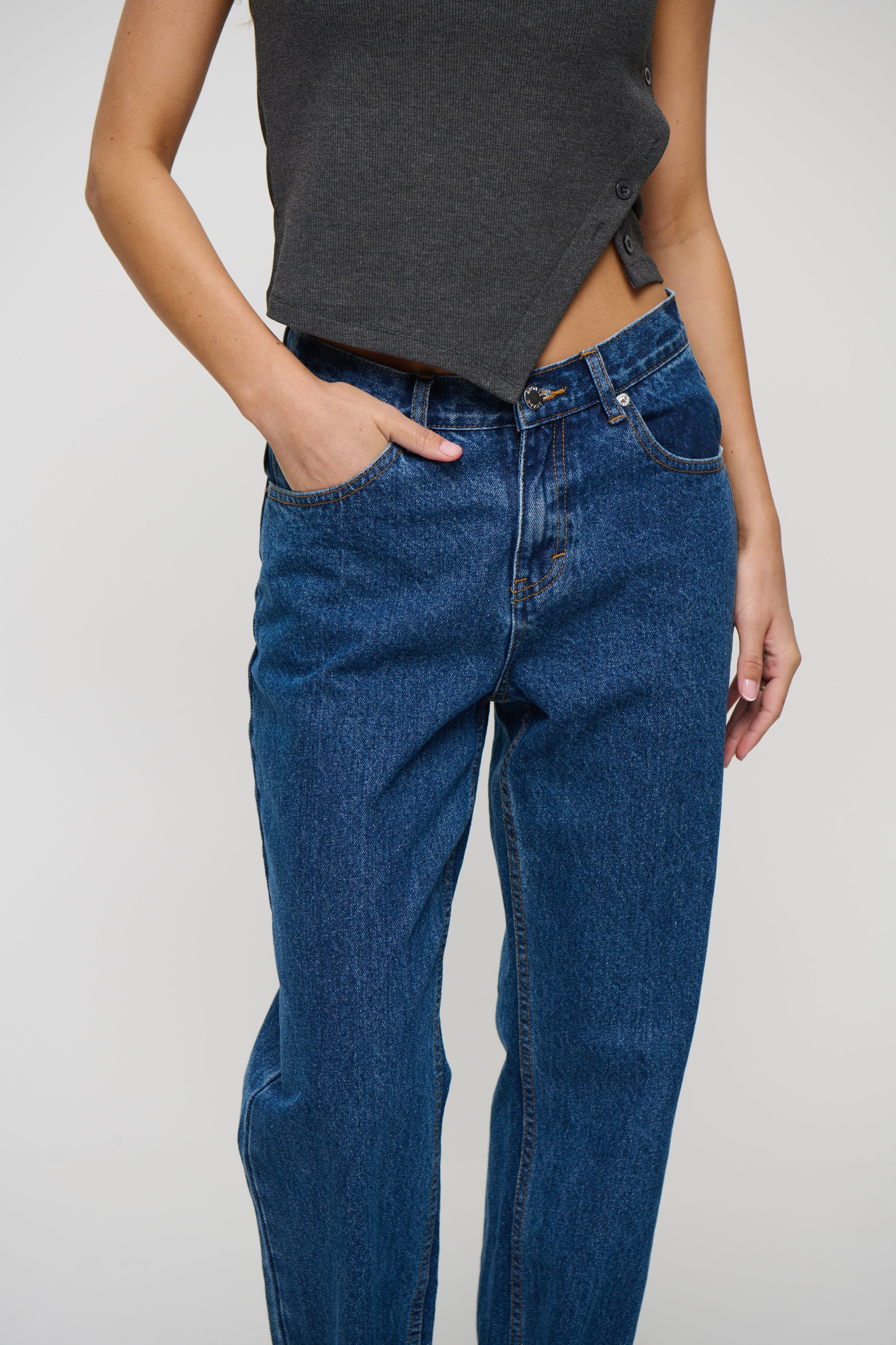 Kassandra Straight Leg Jean Blue