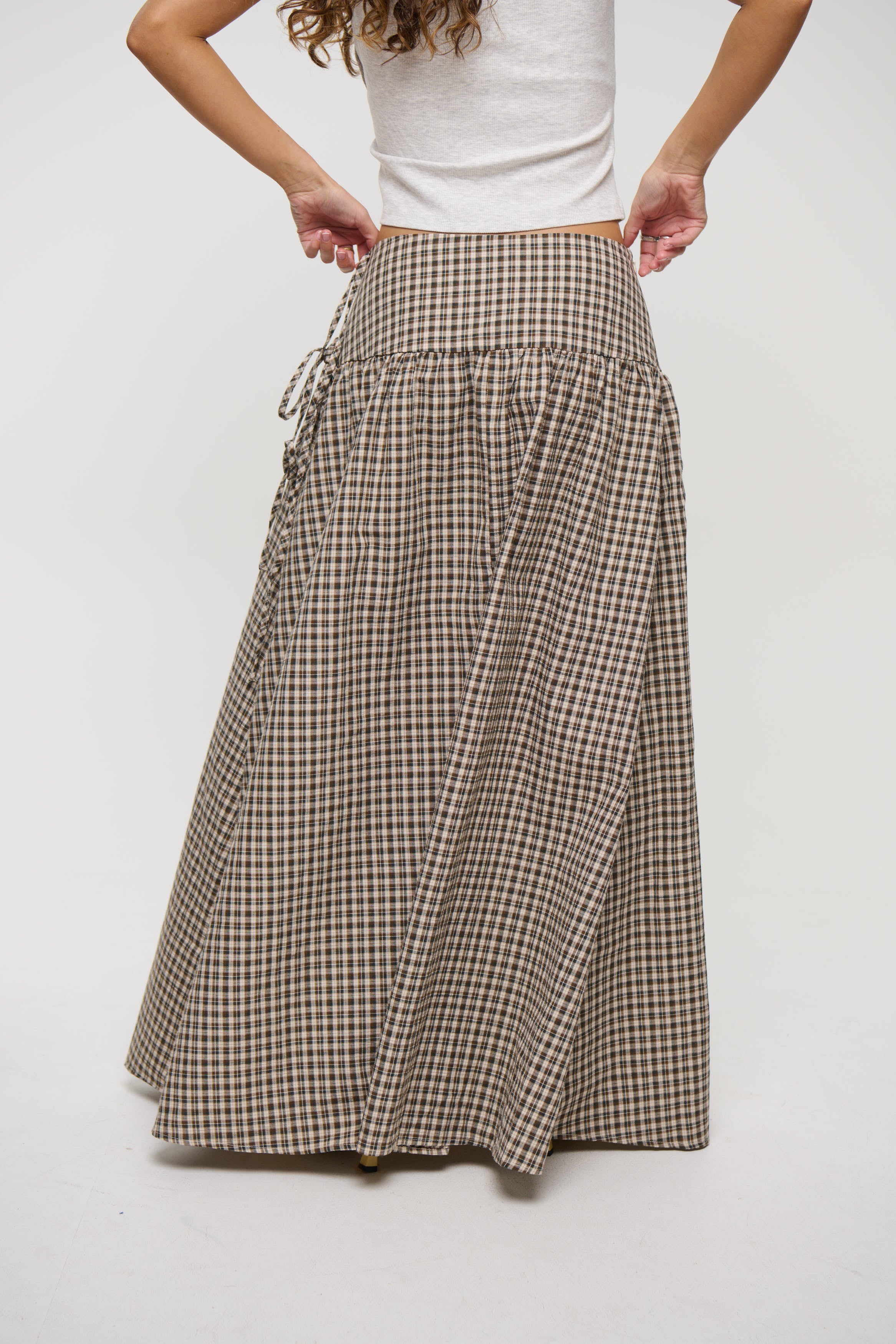 Rylan Maxi Skirt Beige