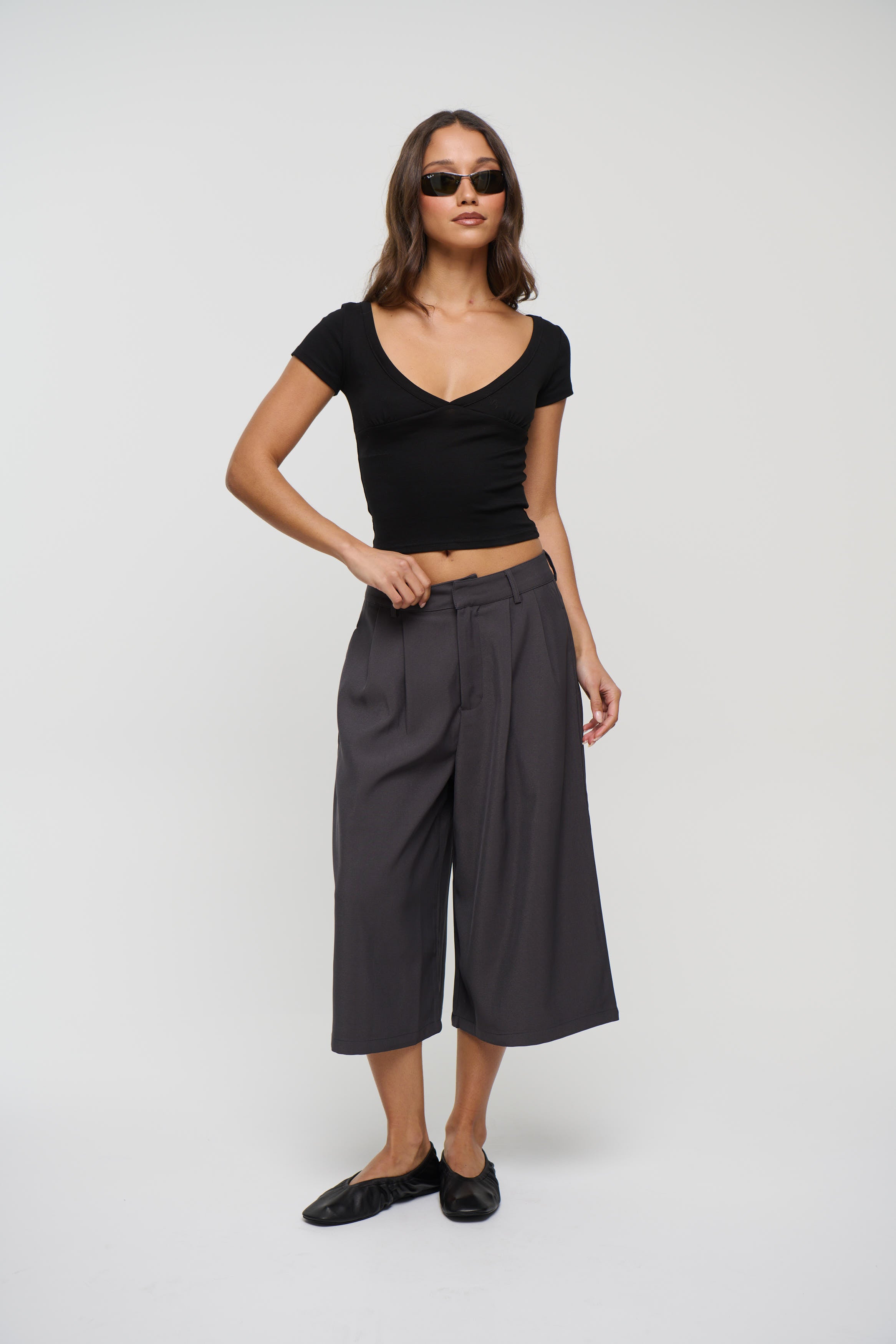 Kareena Long Short Charcoal
