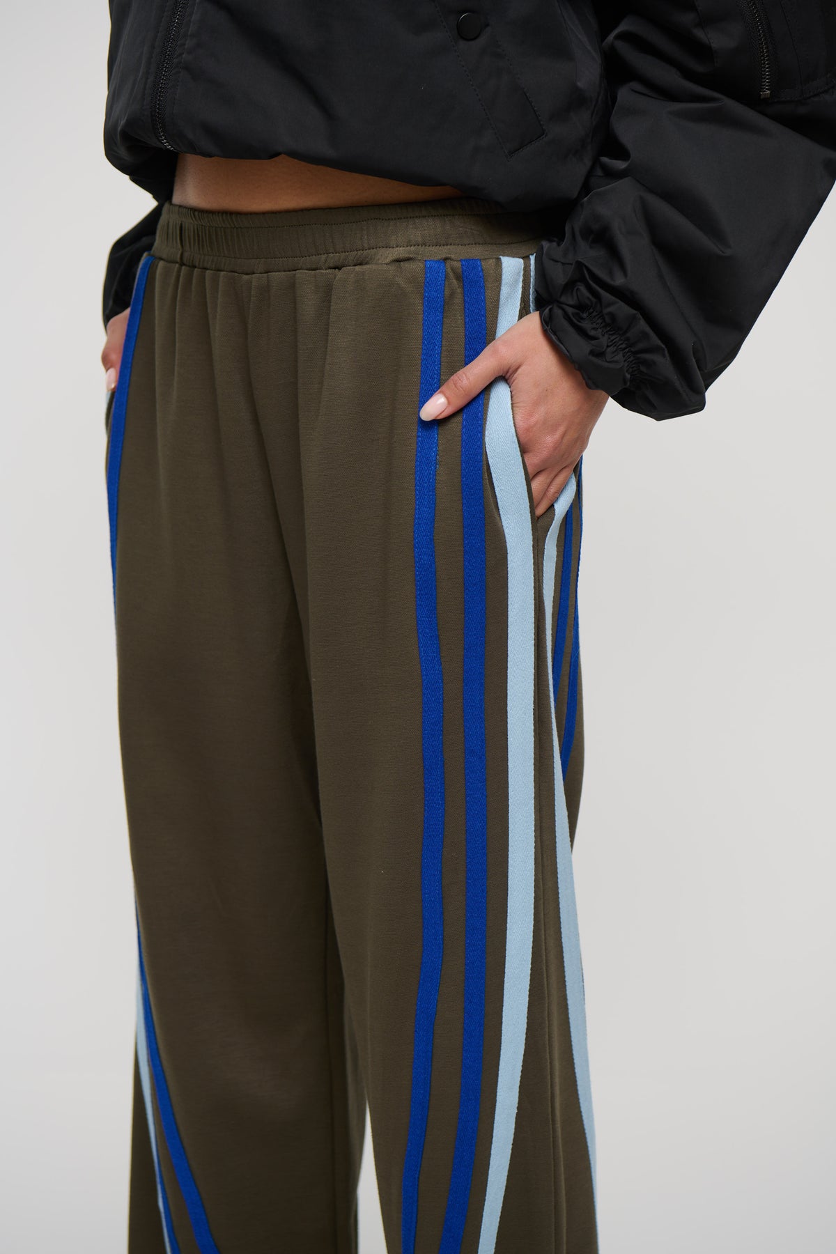Axis Pant Khaki