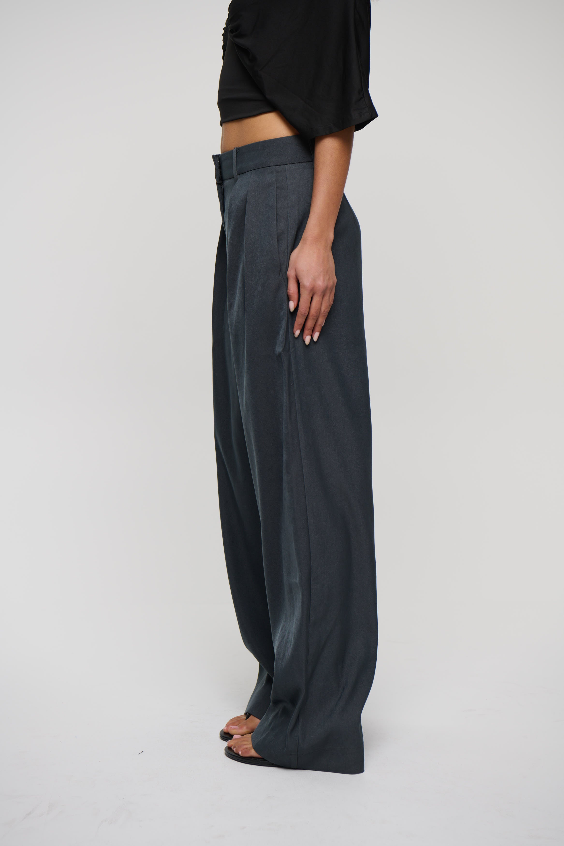 Vanessa Pant Grey