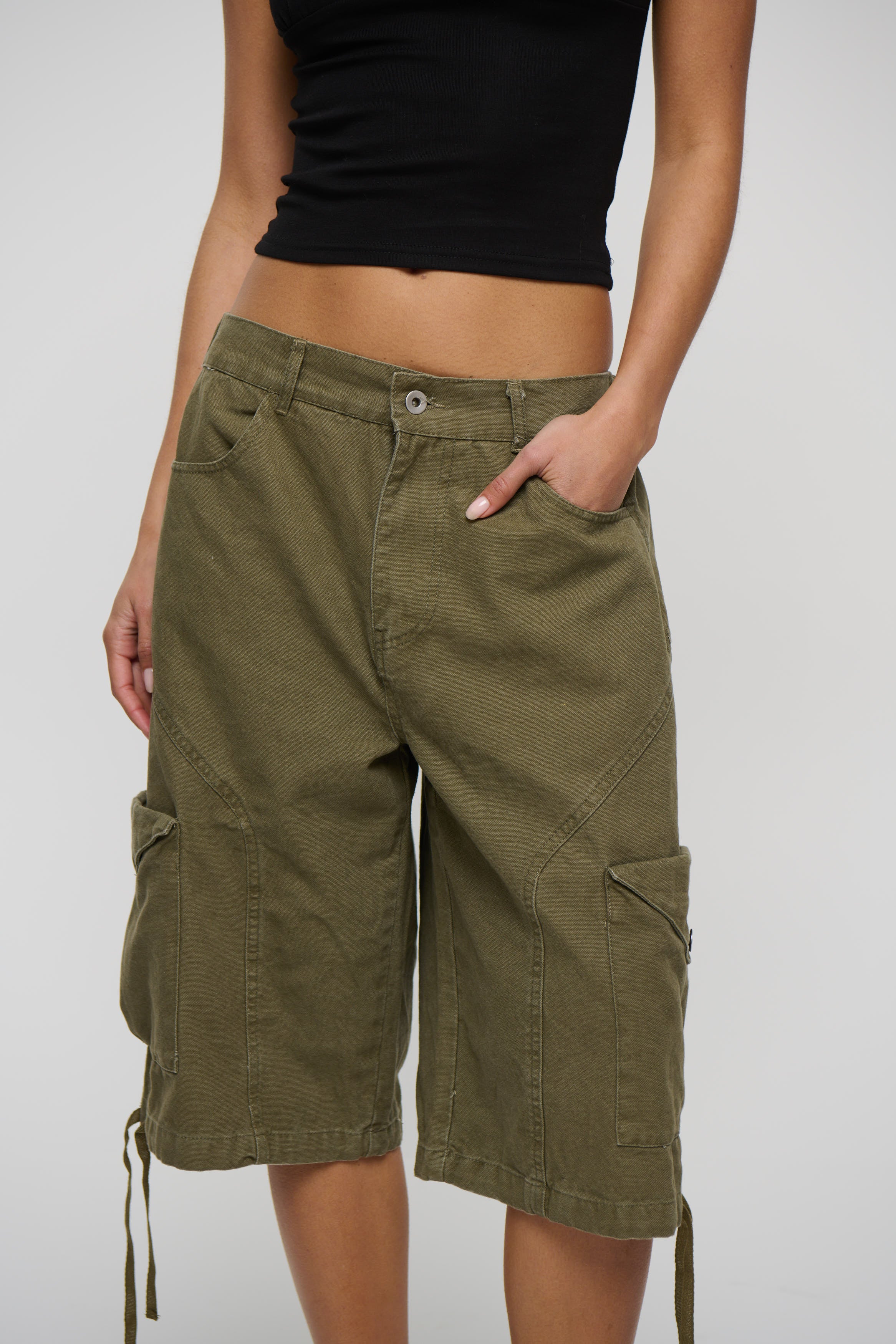 Annie Cargo Short Olive