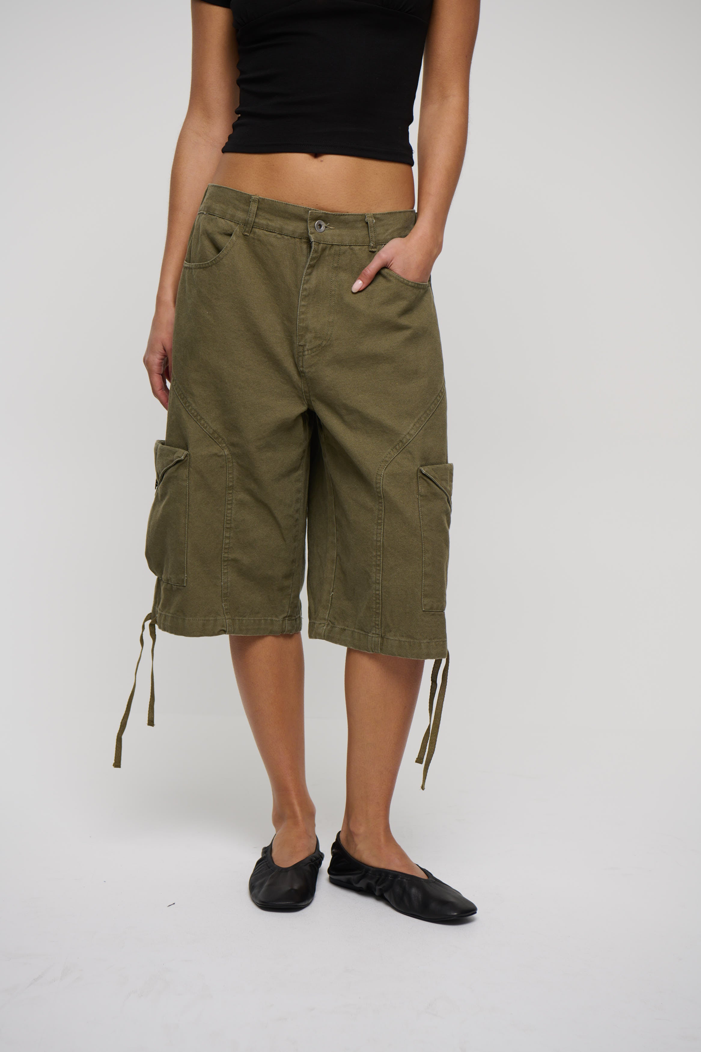 Annie Cargo Short Olive