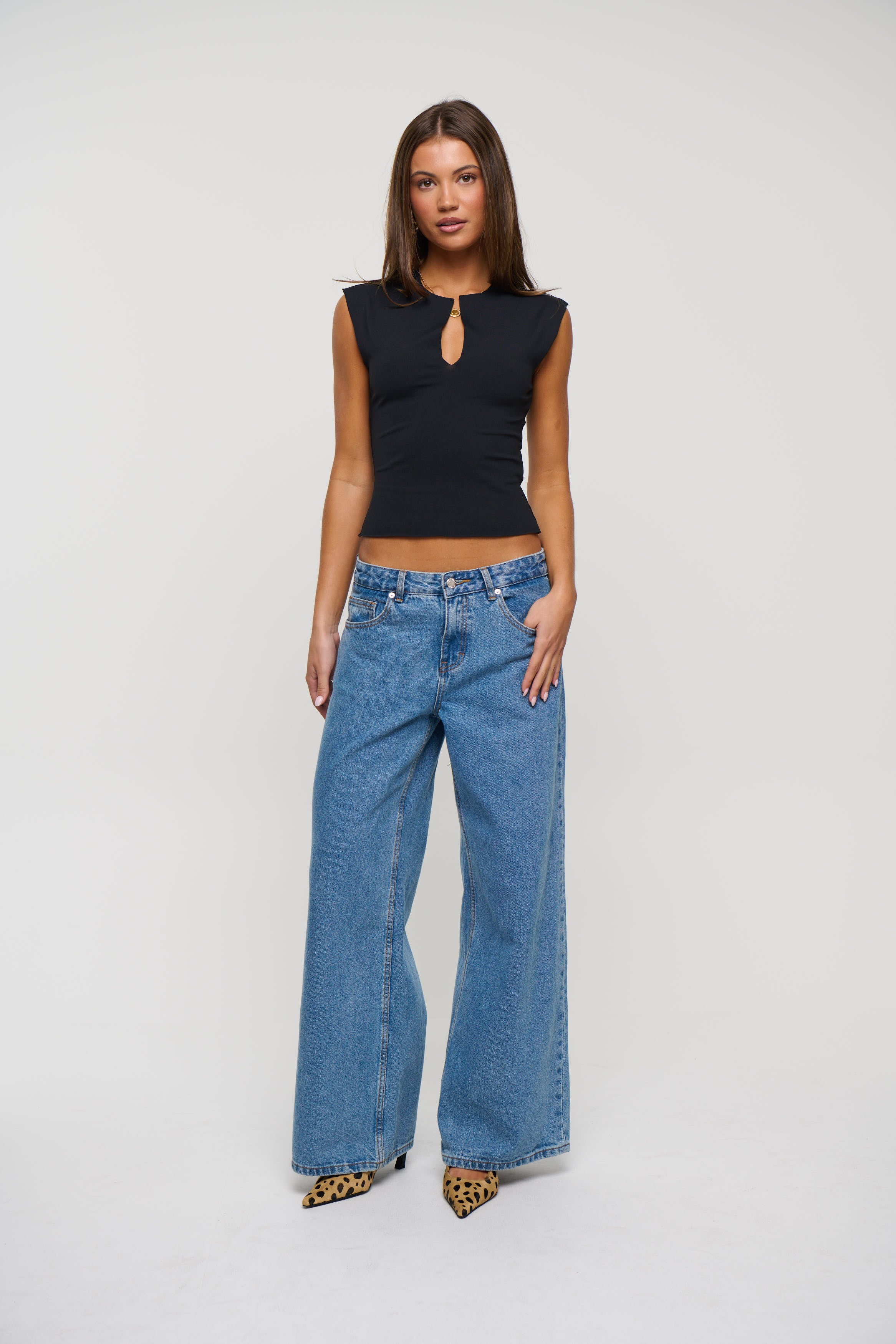 Tribeca Top Obsidian