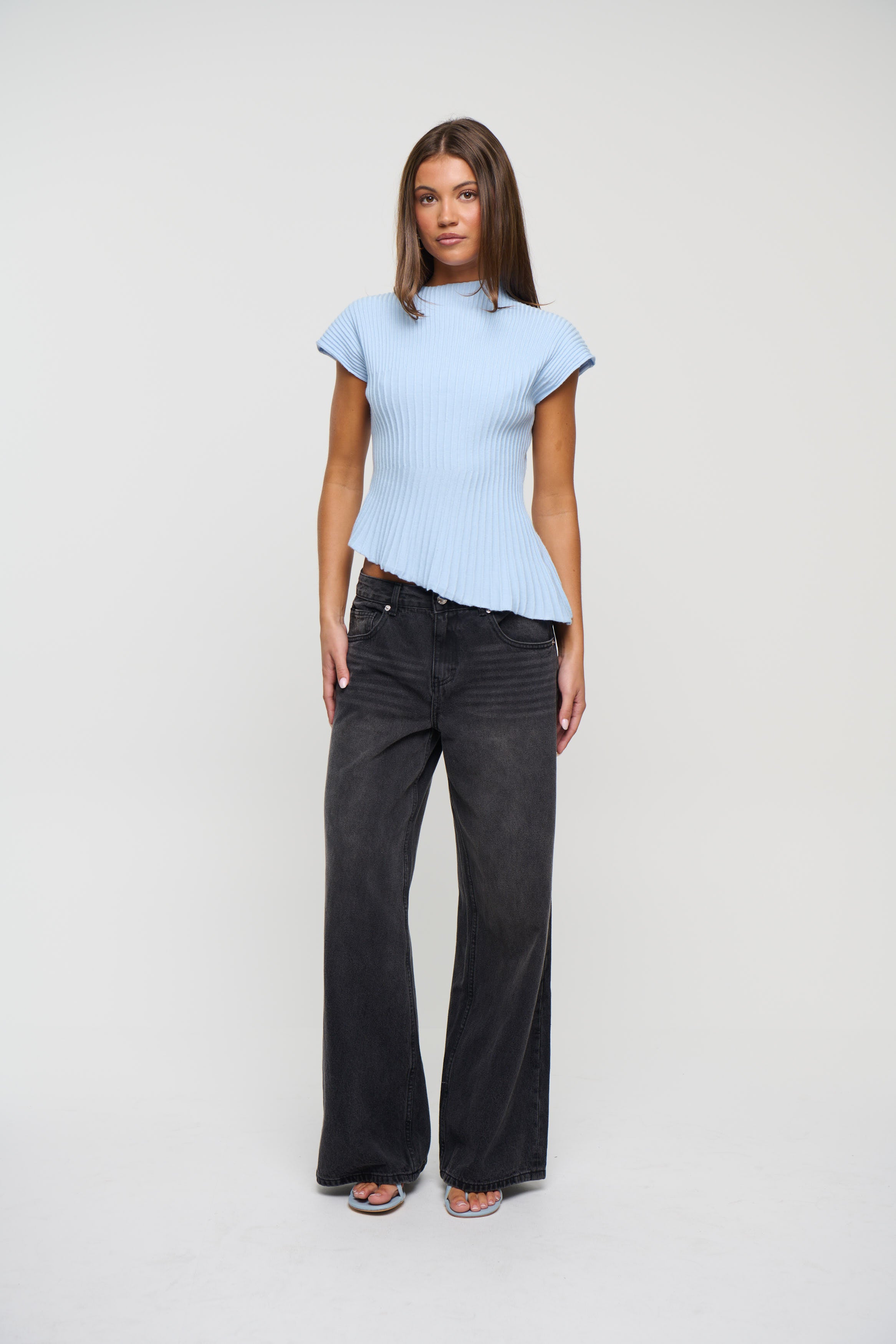 Amira Top Sky