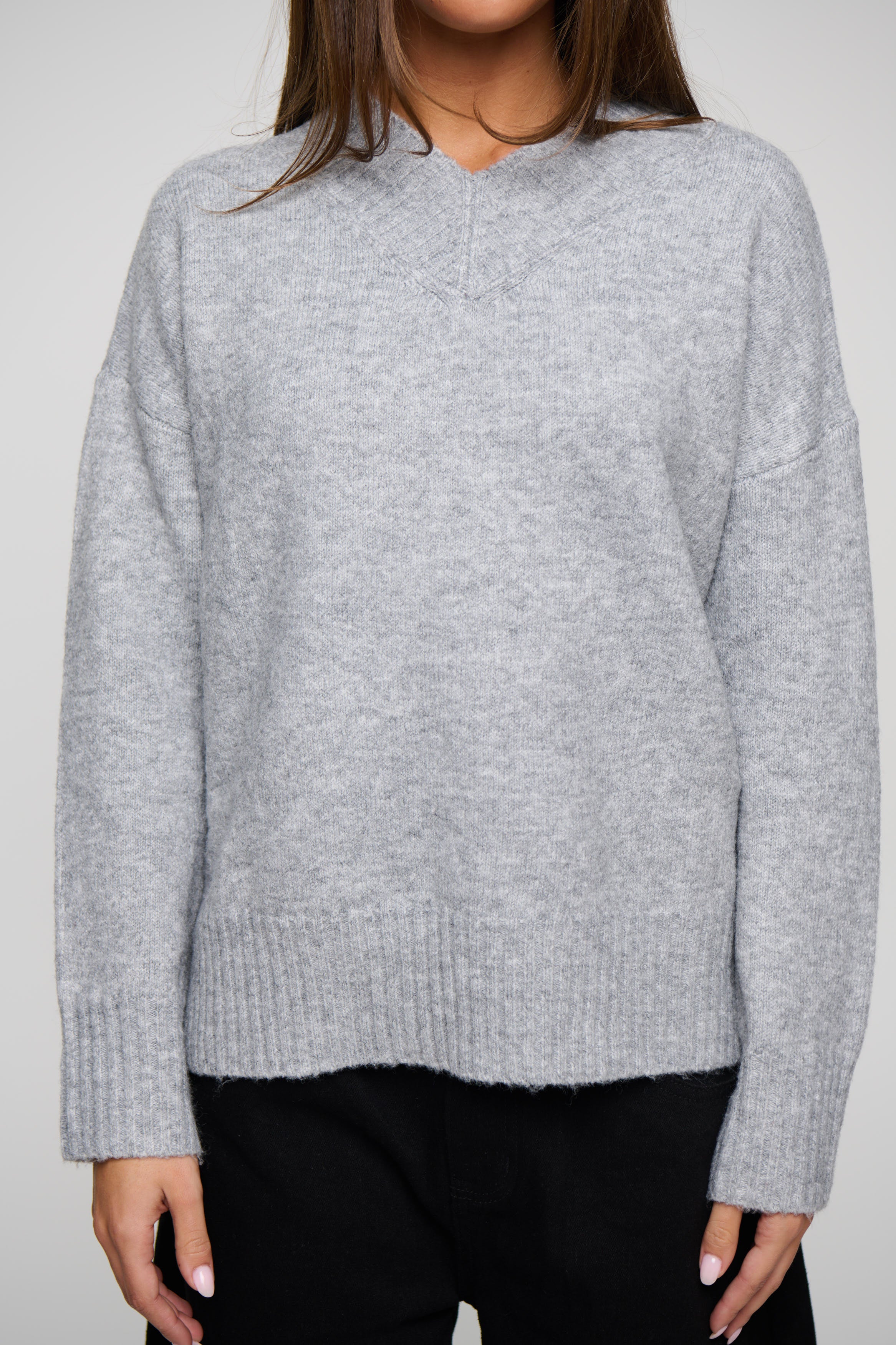 Gemma V Neck Knit Grey