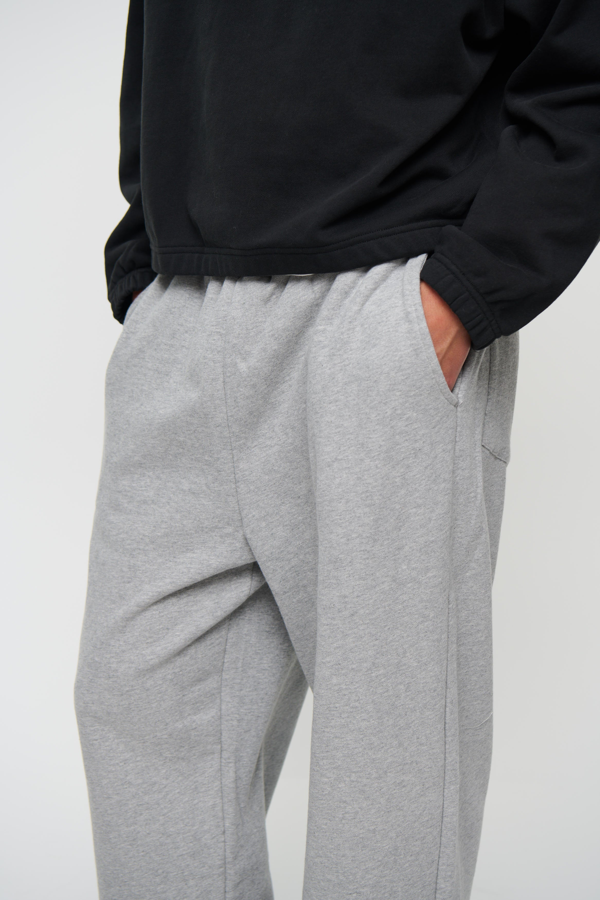 Heavyweight Raw Track Pant Grey
