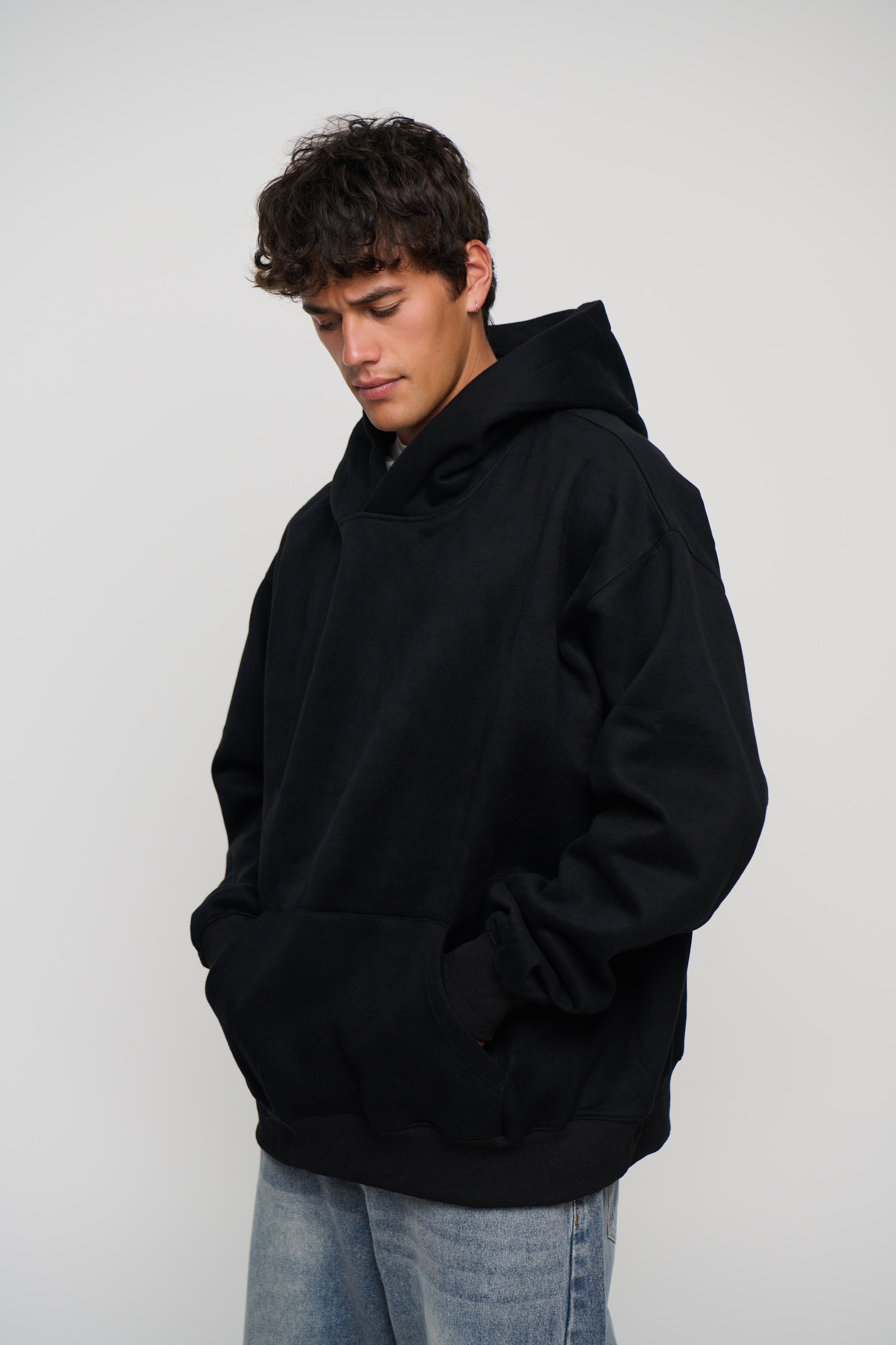 Roman Oversize Hoodie Black