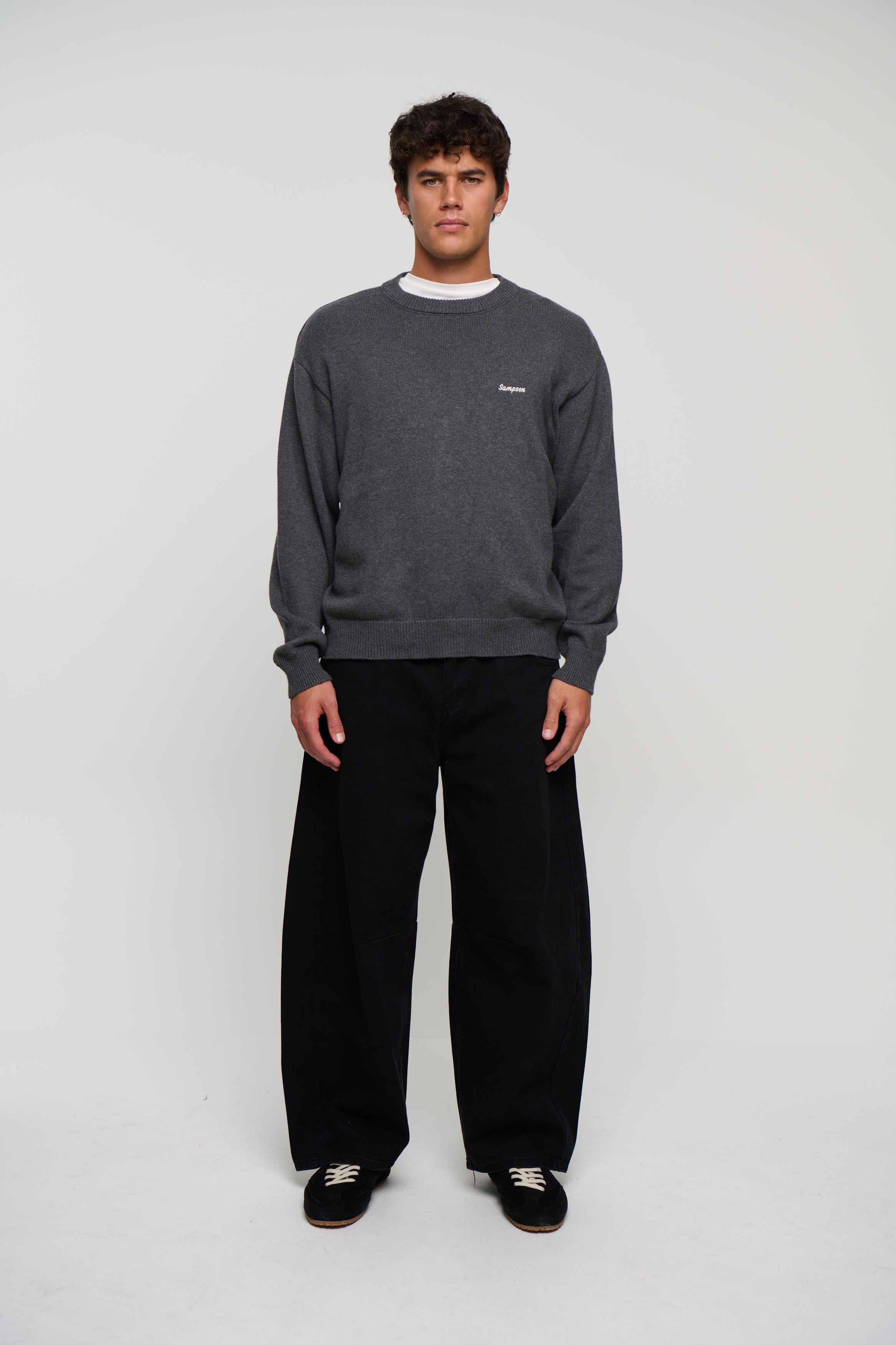 Embroid Crew Neck Knit Dark Grey