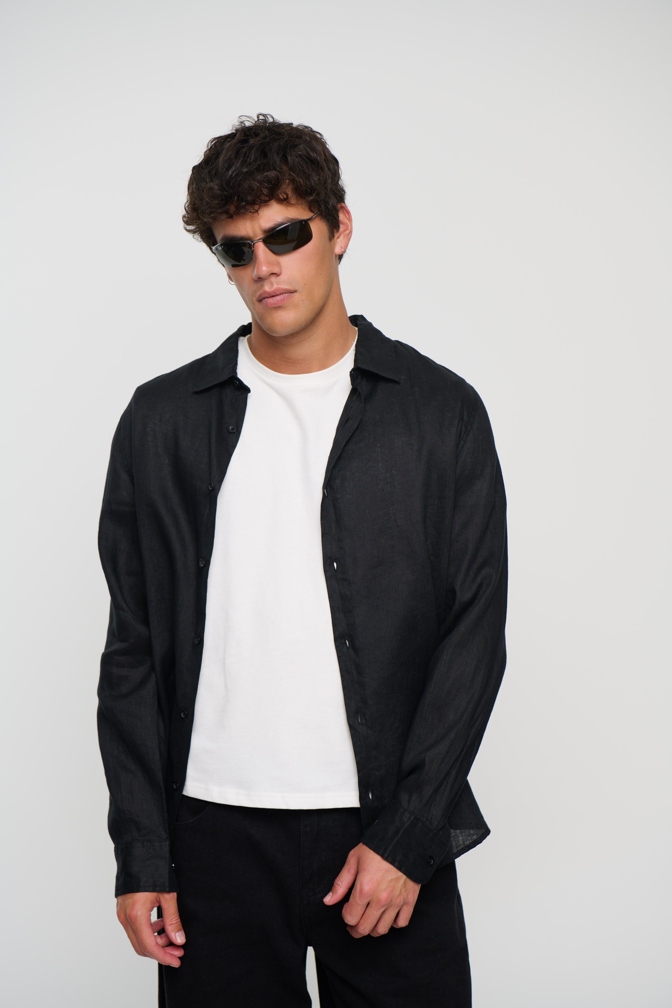 Luca Linen Shirt Black