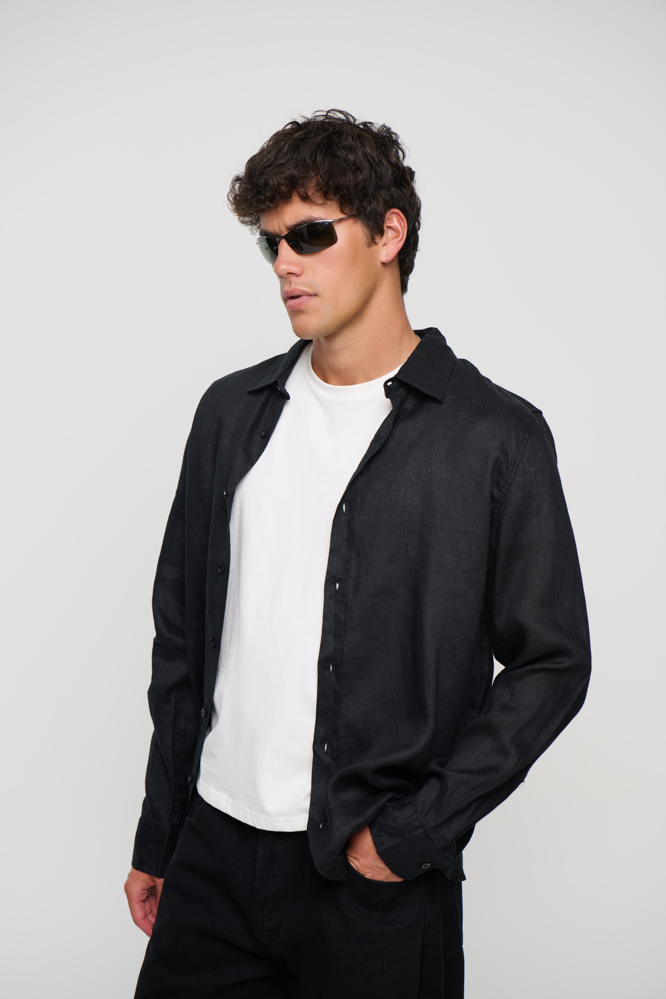 Luca Linen Shirt Black