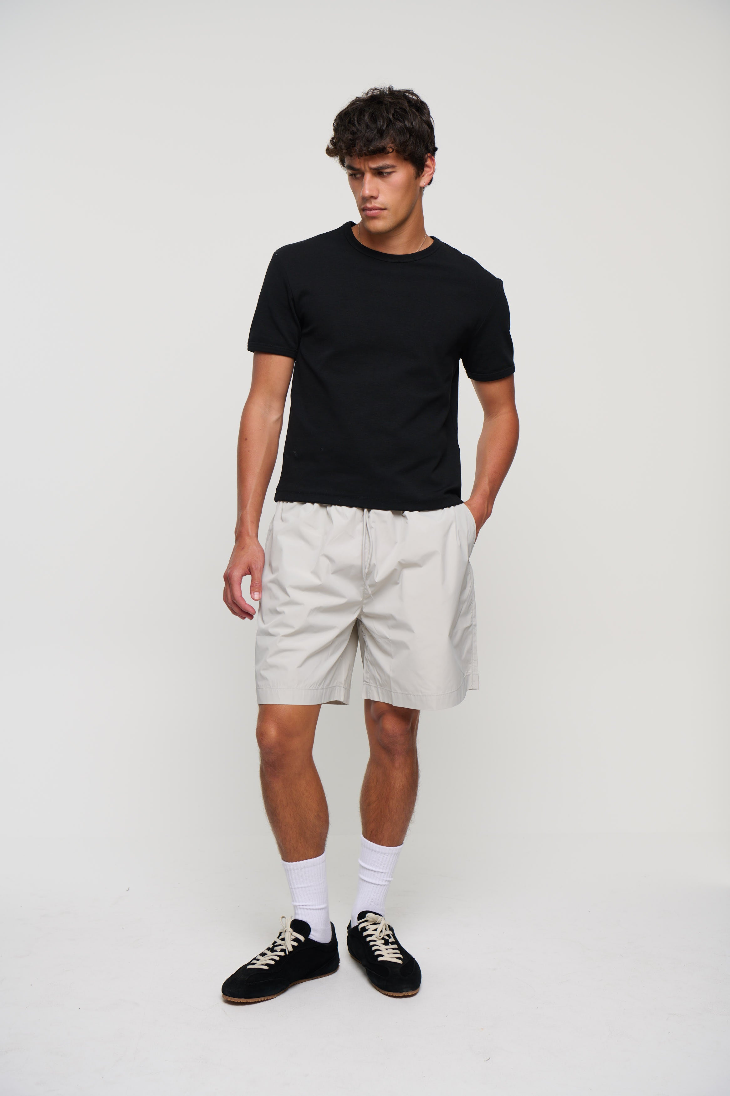 Pat Walk Short Light Grey