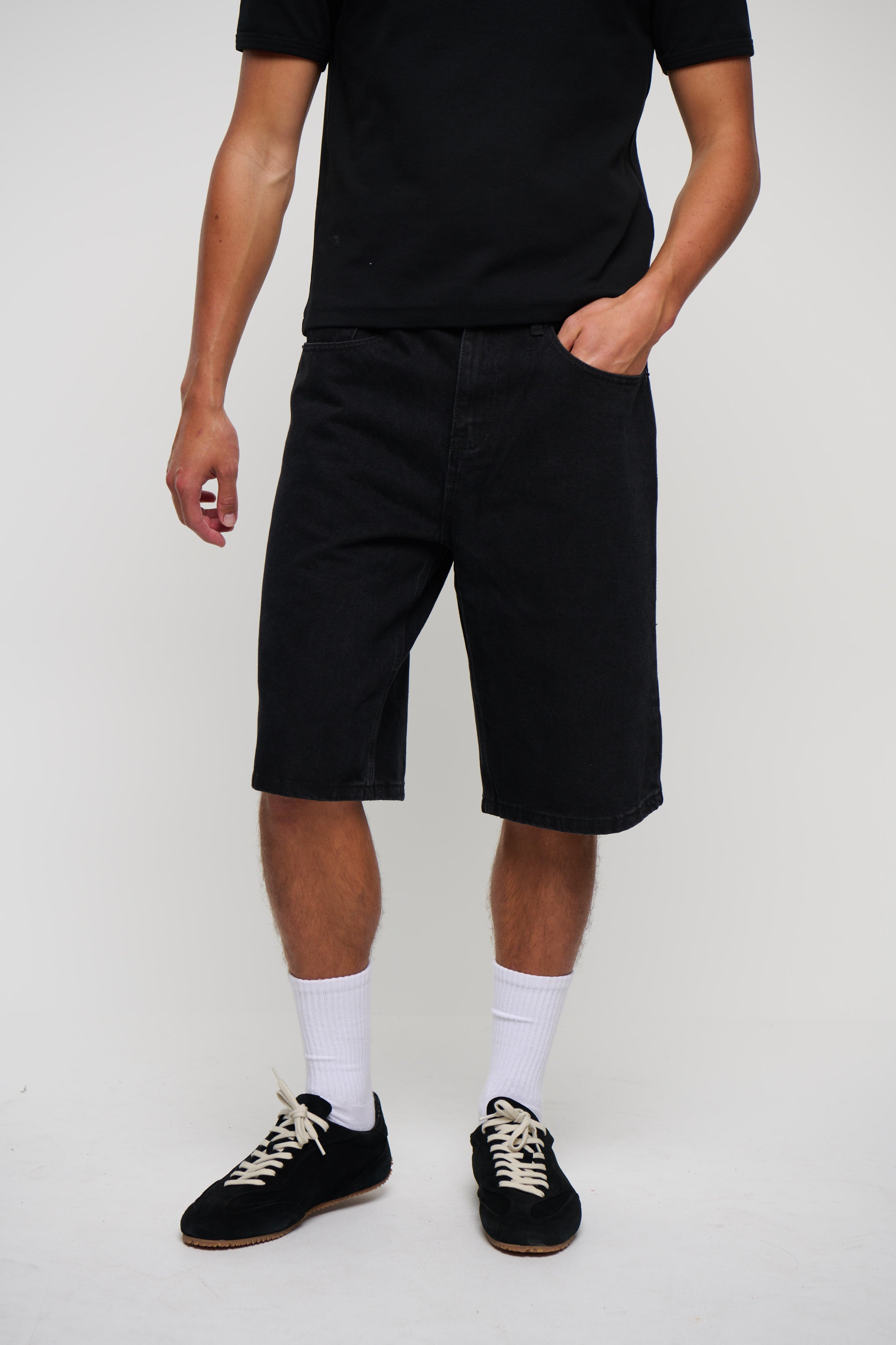 Flint Baggy Denim Jort Black