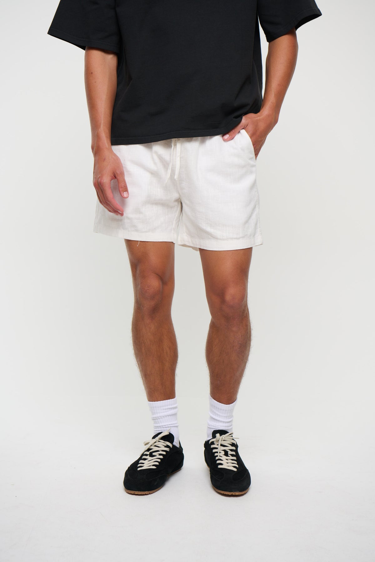 NTH Felix Linen Short White