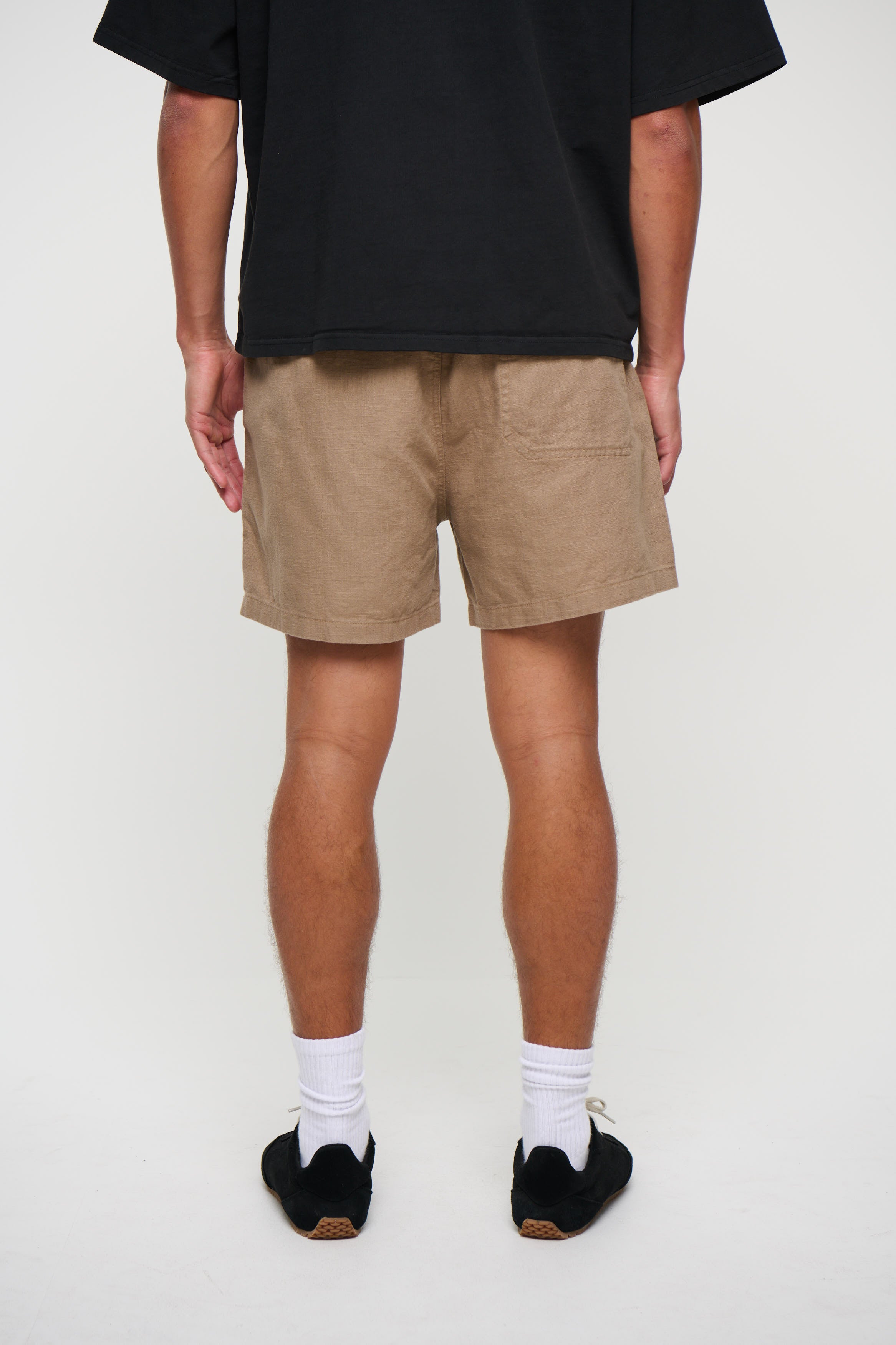 NTH Felix Linen Short Choc