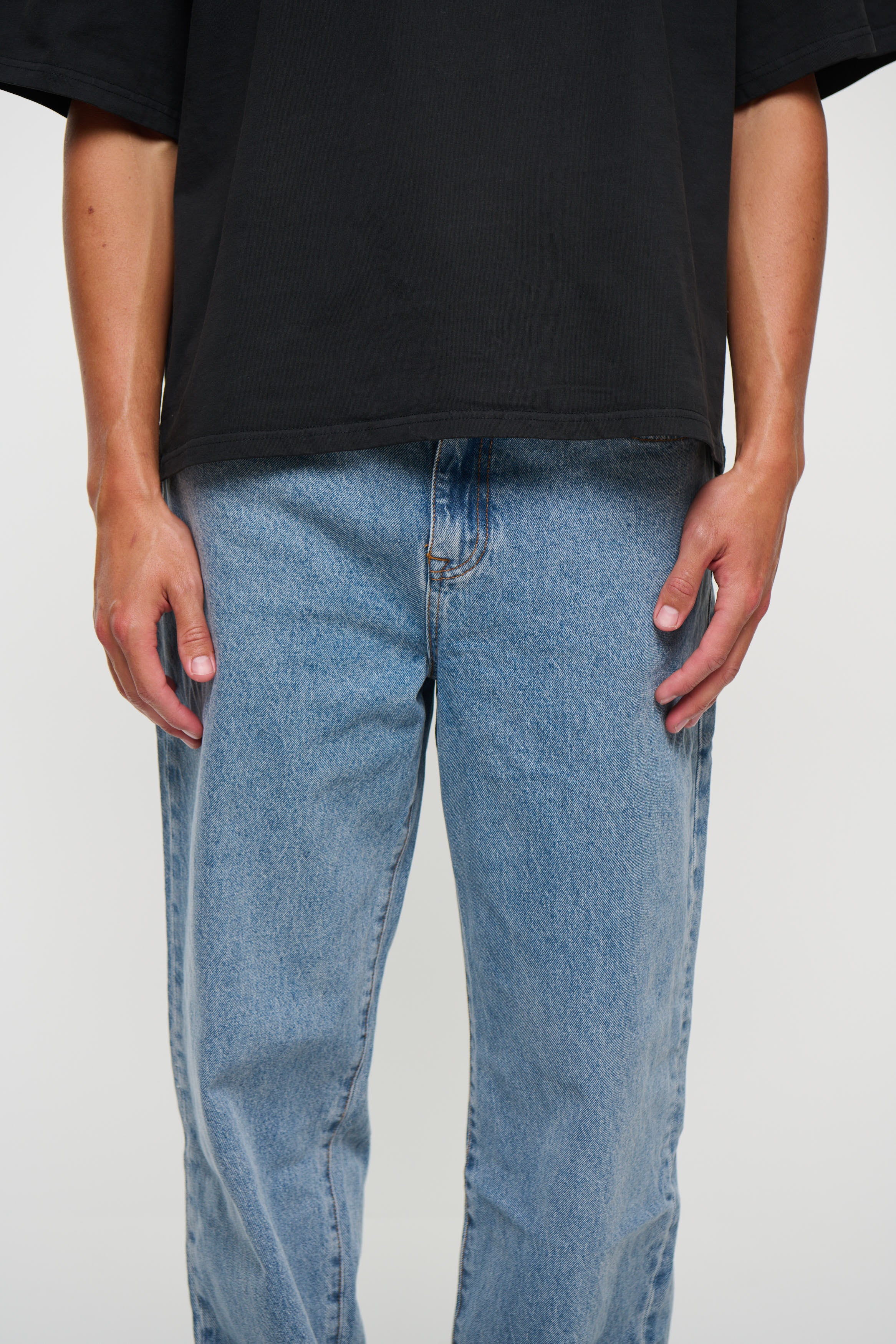 Cruz Baggy Denim Mid Blue