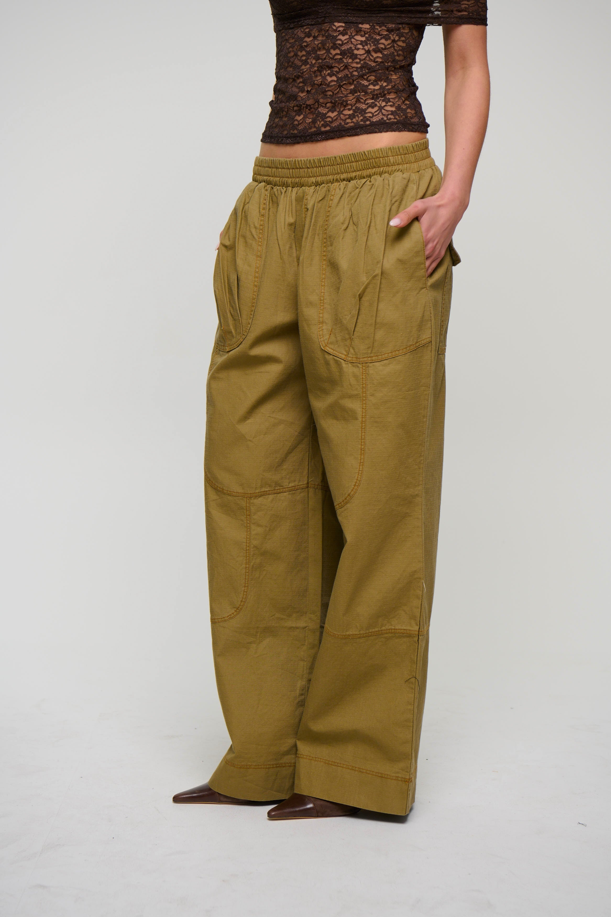 Alyssia Pant Khaki