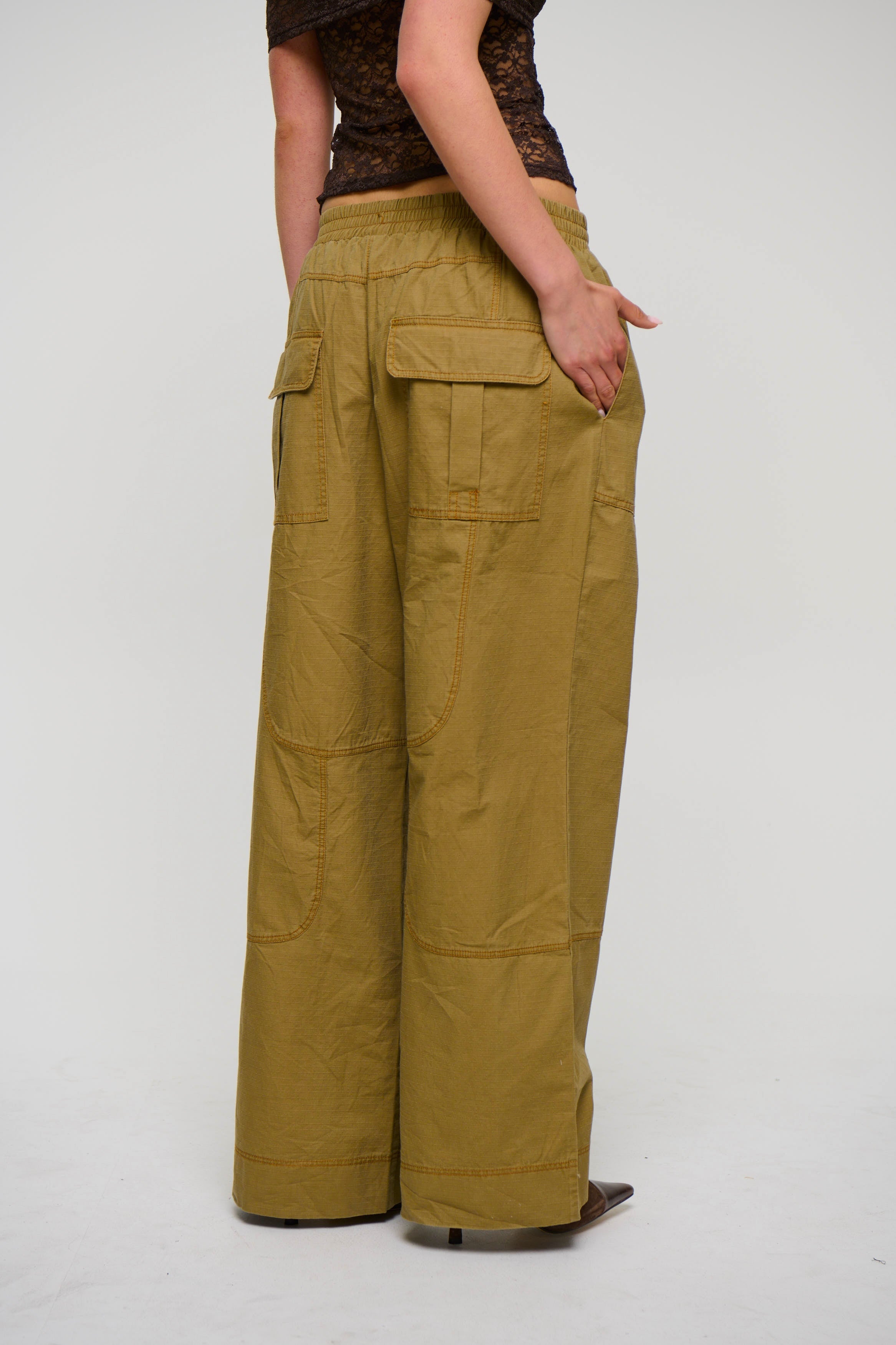 Alyssia Pant Khaki