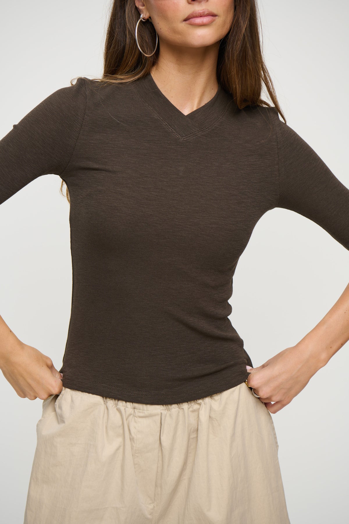 Tinka V Neck T-Shirt Mushroom