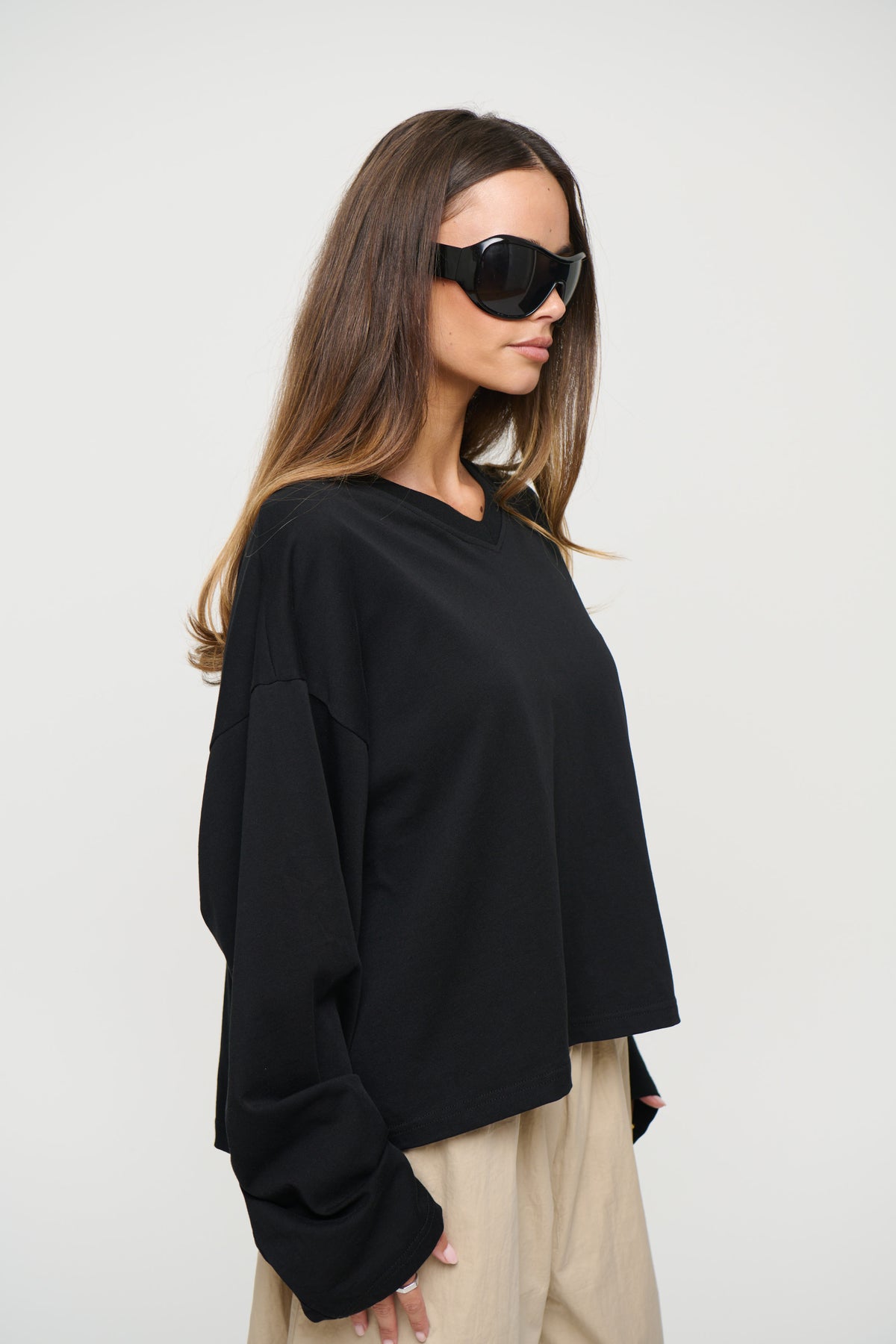 Bloom V Long Sleeve Onyx