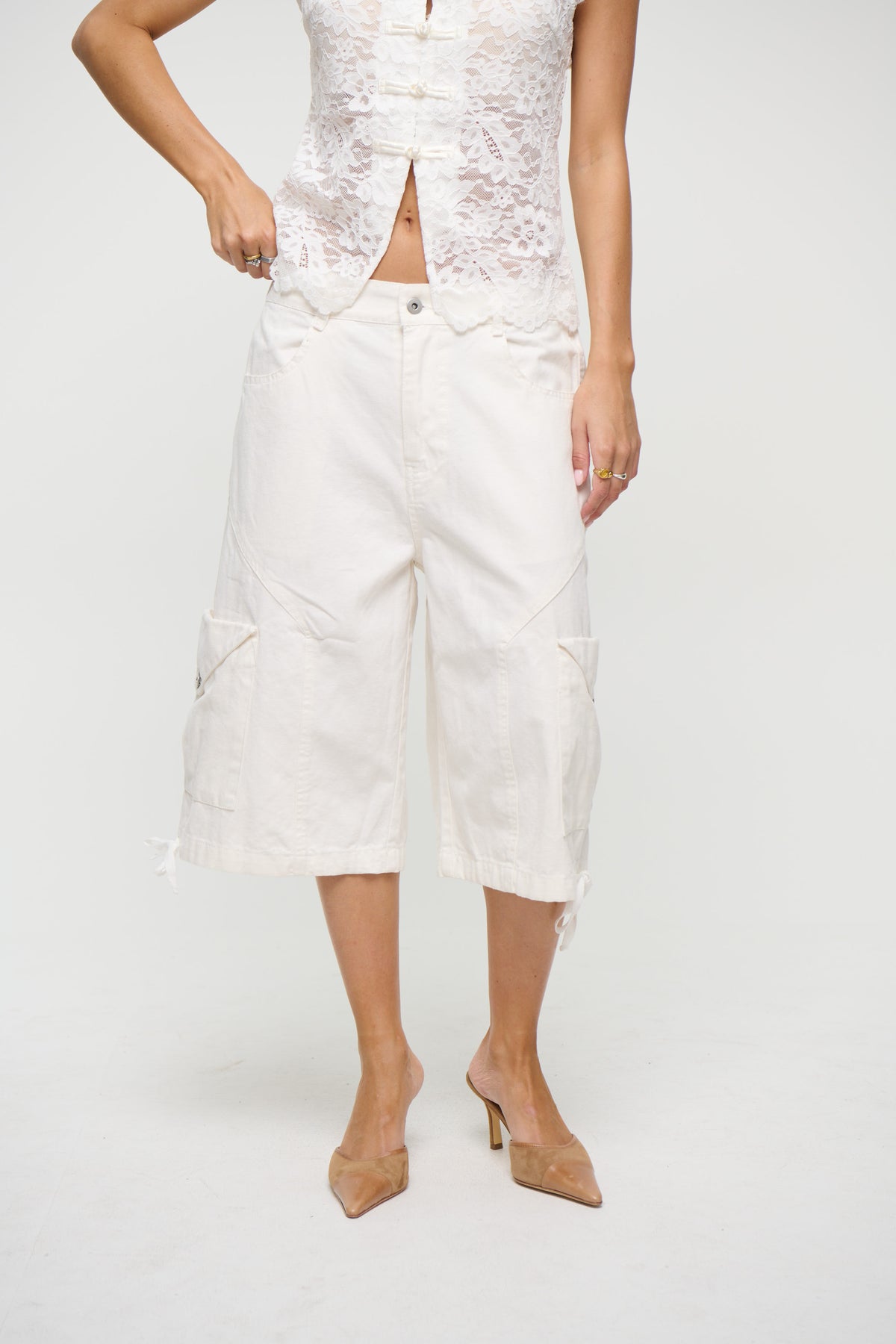 Annie Cargo Short White