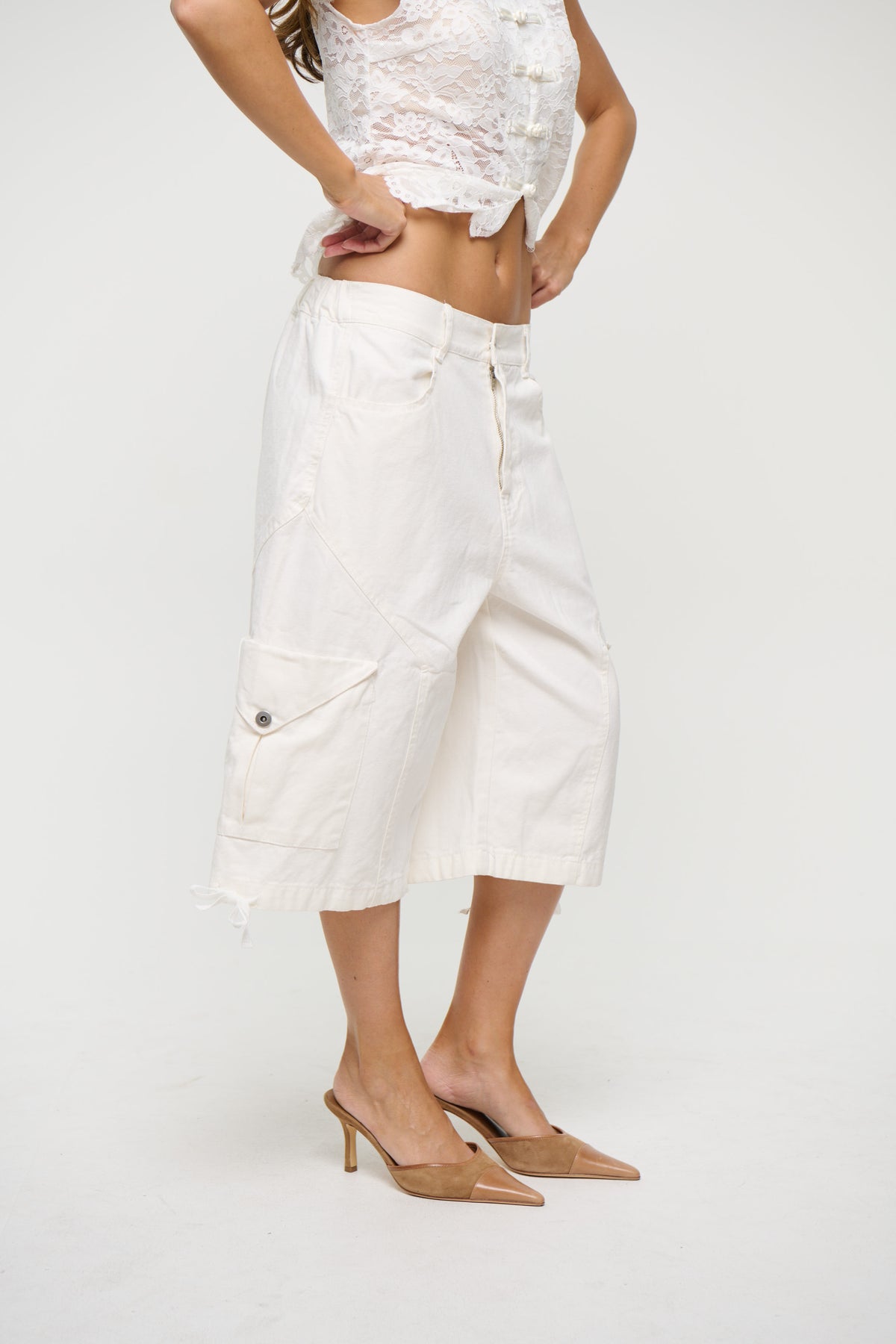 Annie Cargo Short White