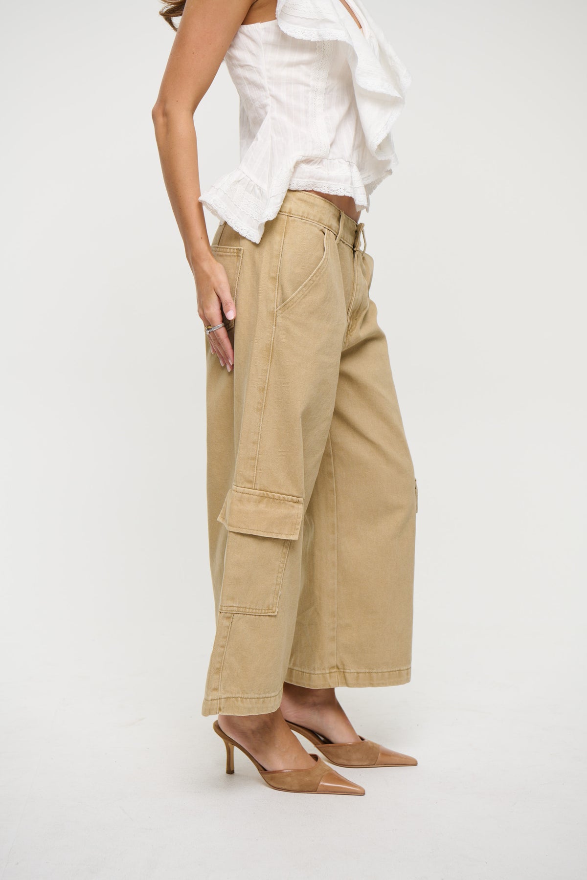 Carrie Cargo Camel