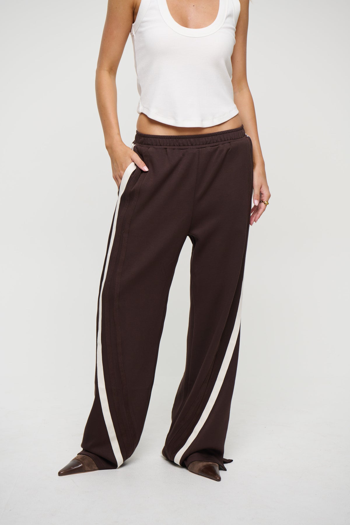 Axis Pant Chocolate