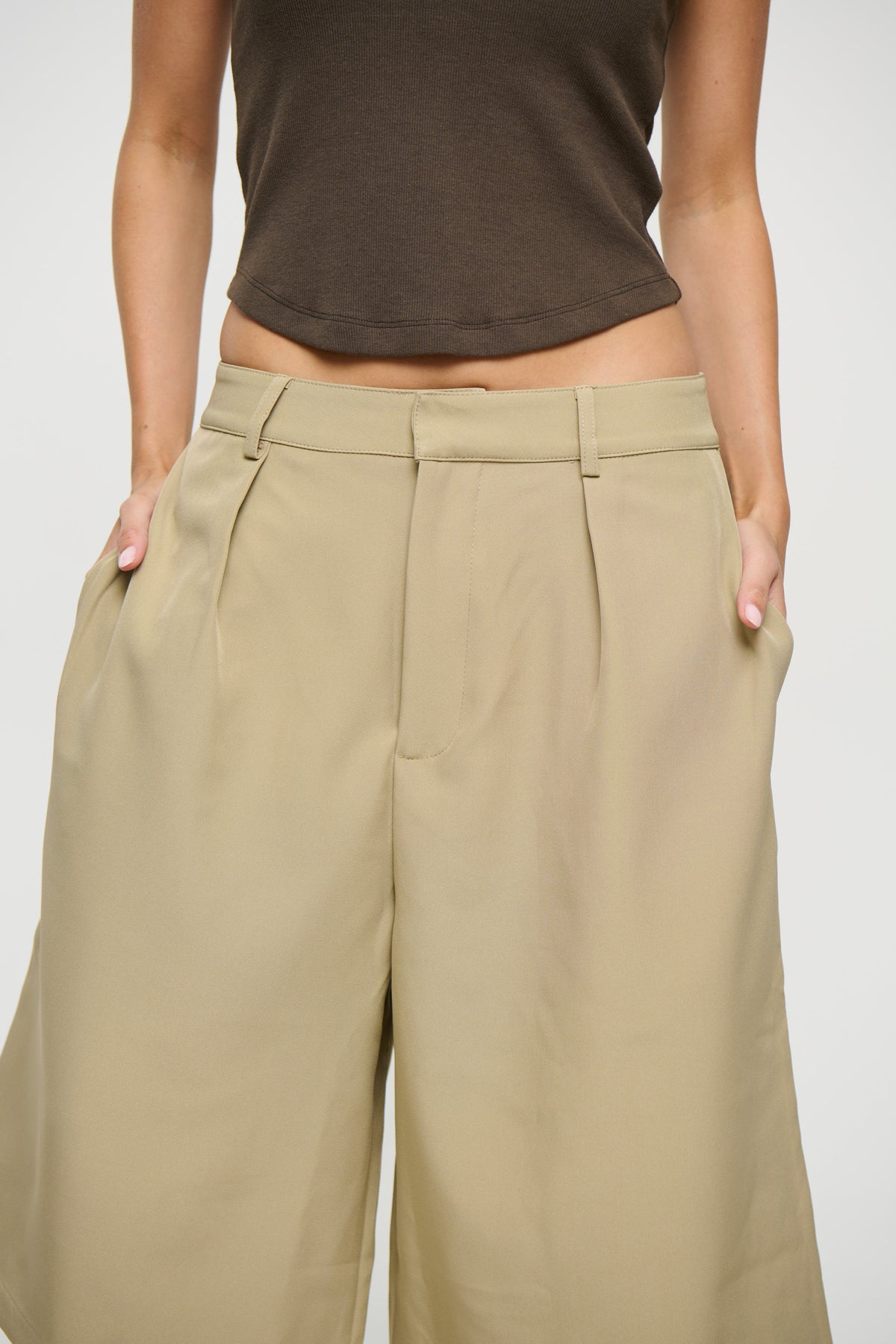 Roni Long Short Khaki
