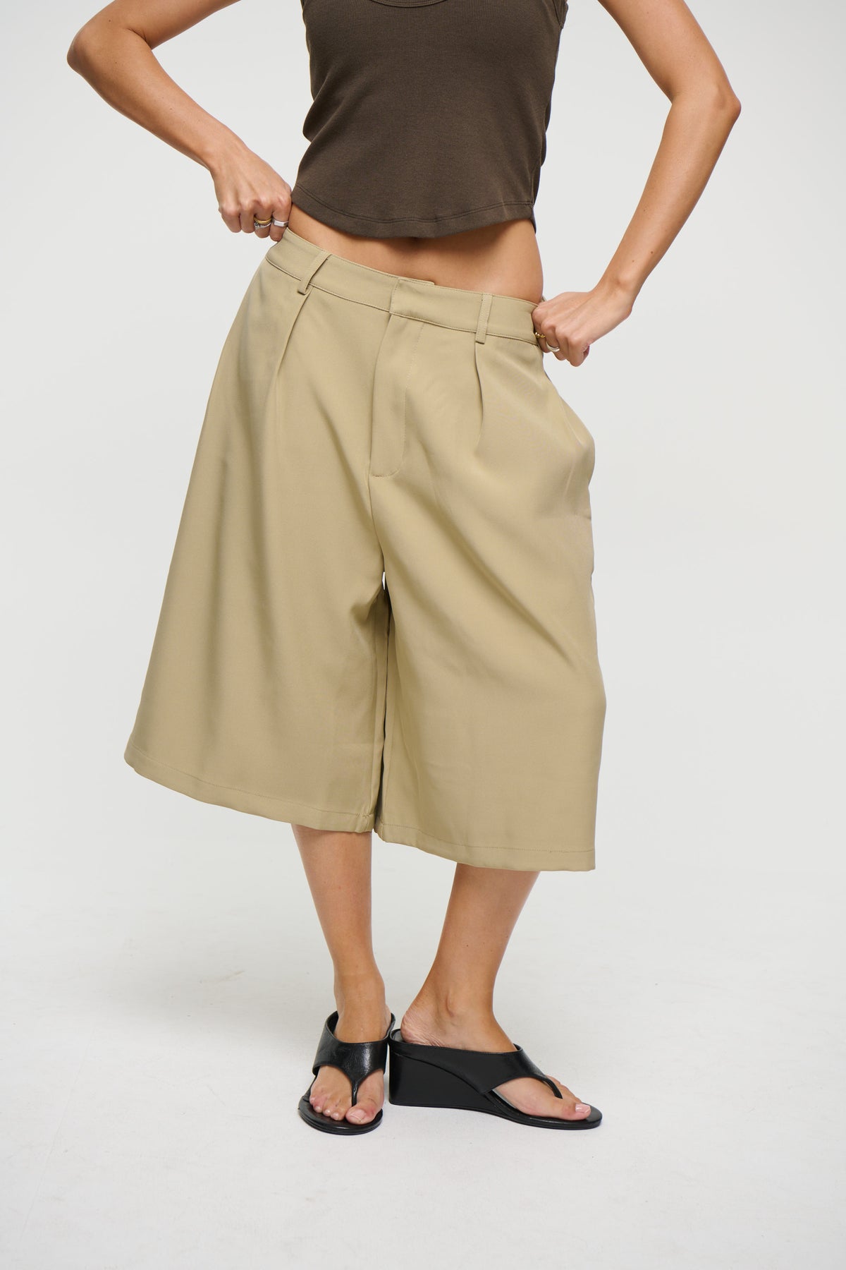 Roni Long Short Khaki