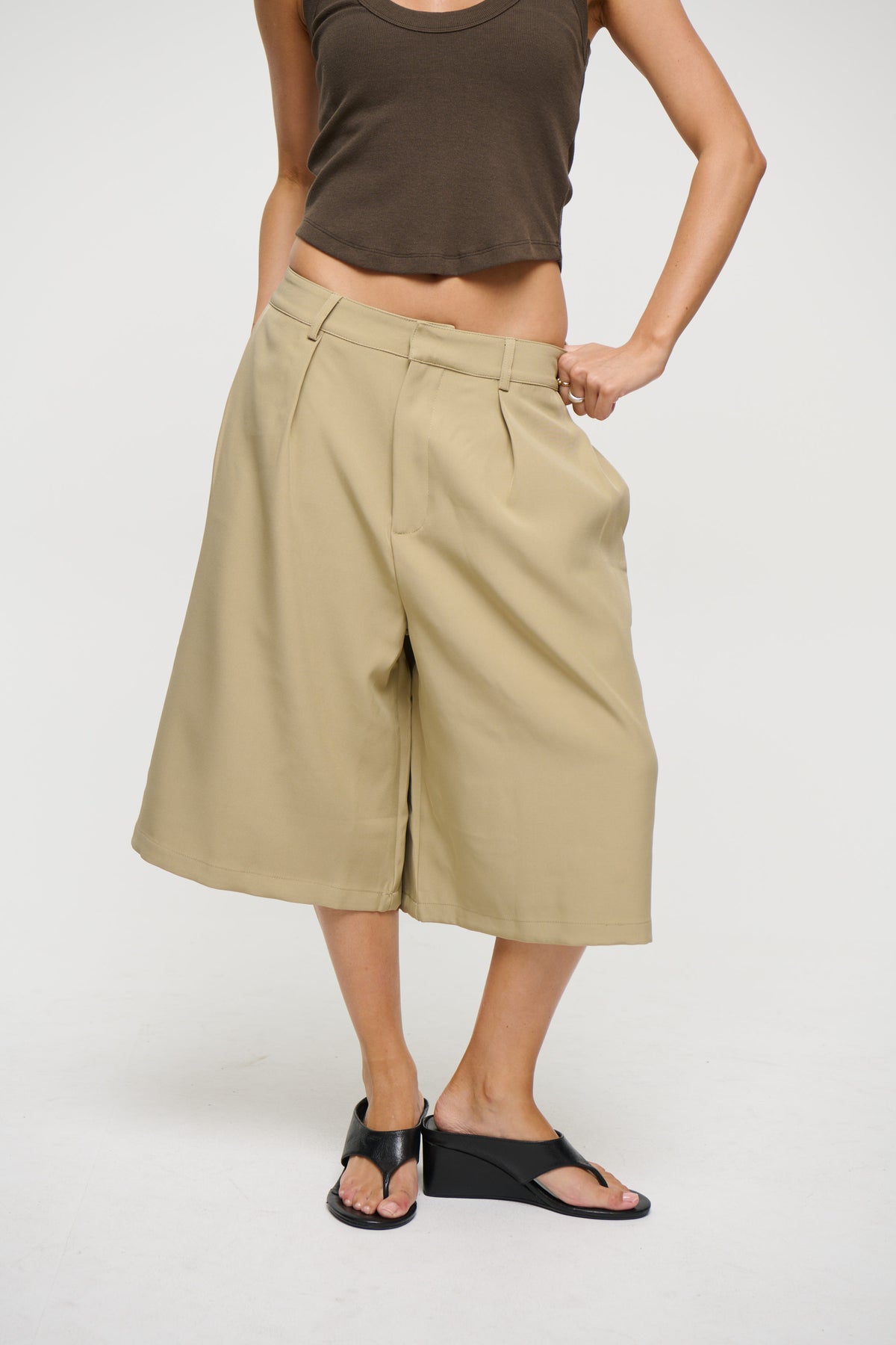 Roni Long Short Khaki