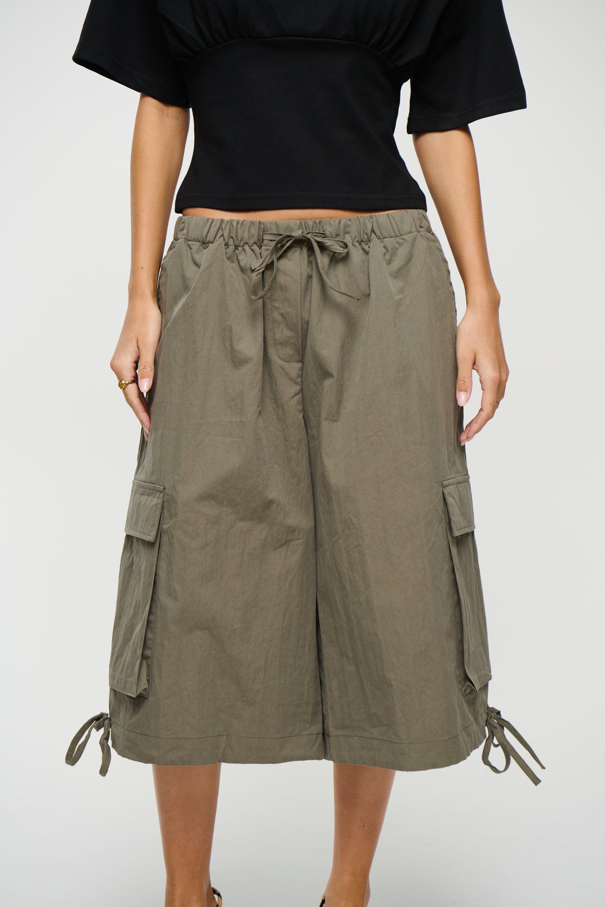 Grace Cargo Short Khaki