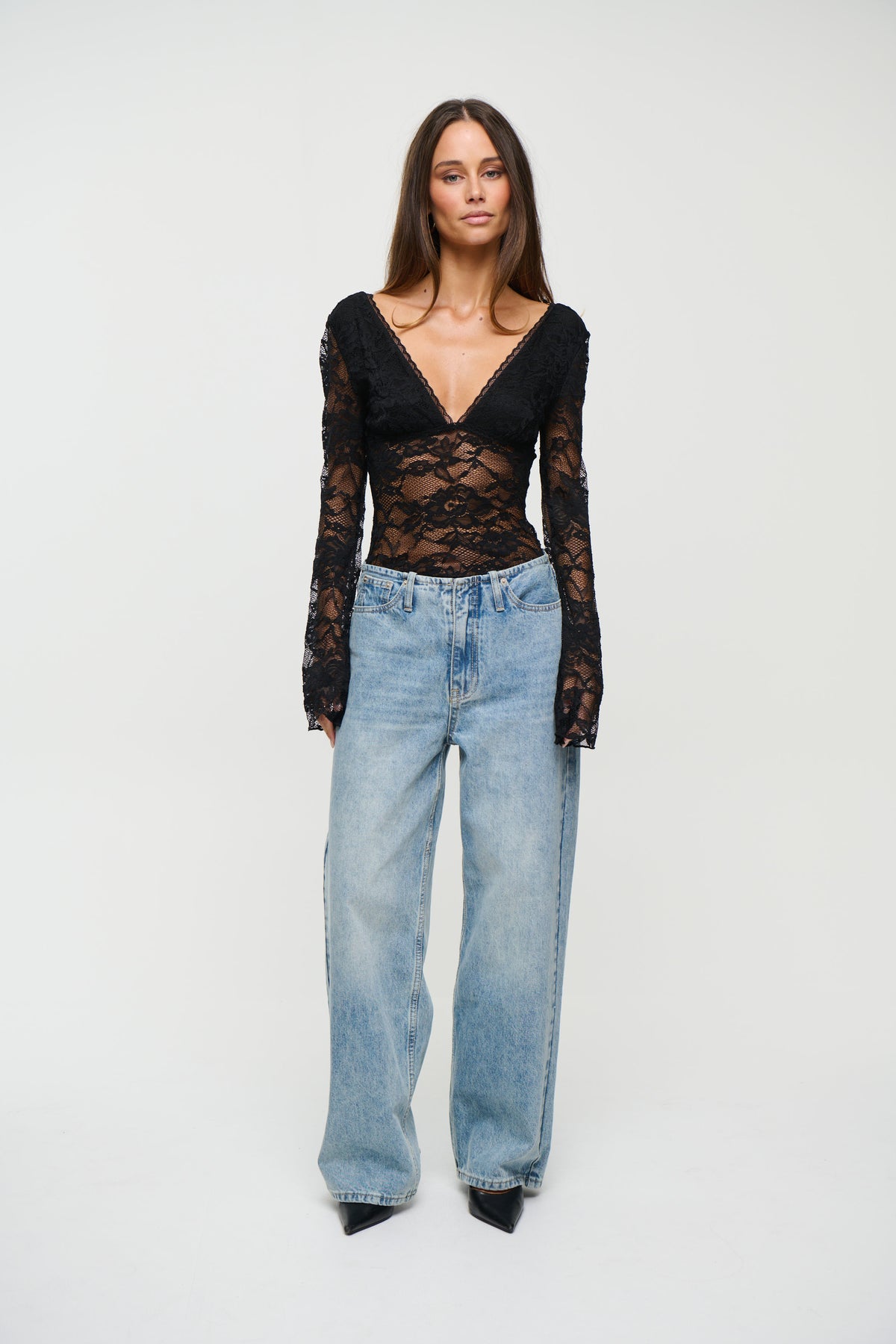 Elle Lace Bodysuit Black