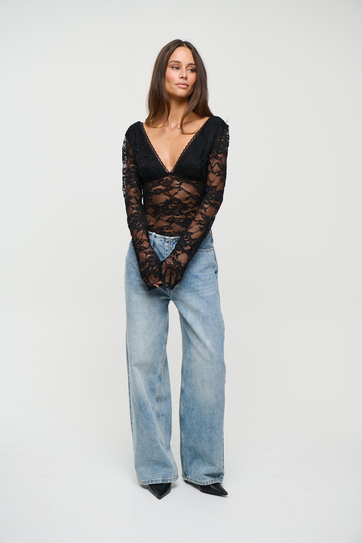 Elle Lace Bodysuit Black