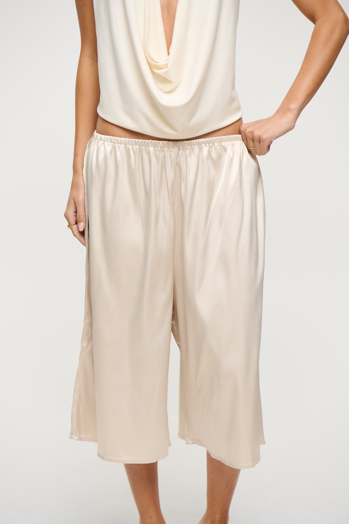 Aida Long Short Cream