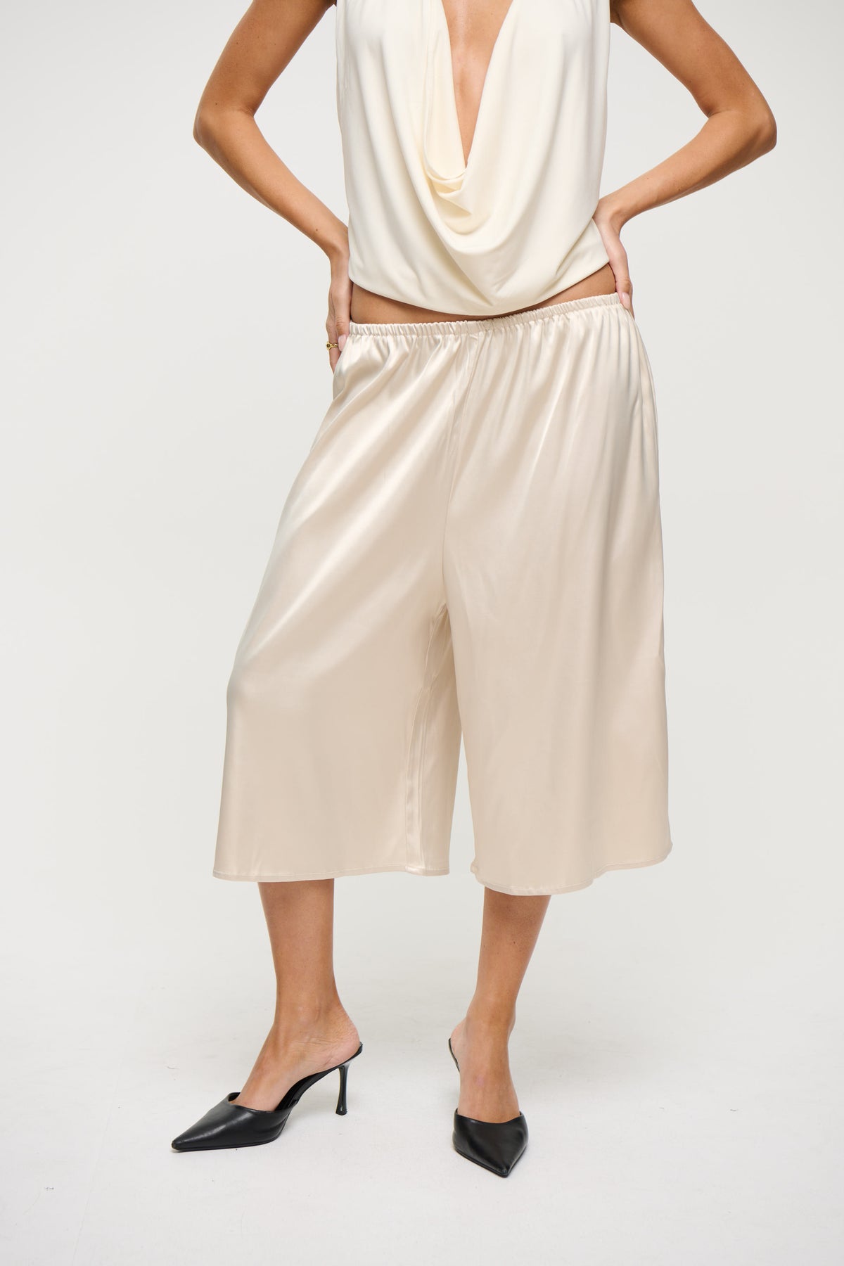Aida Long Short Cream