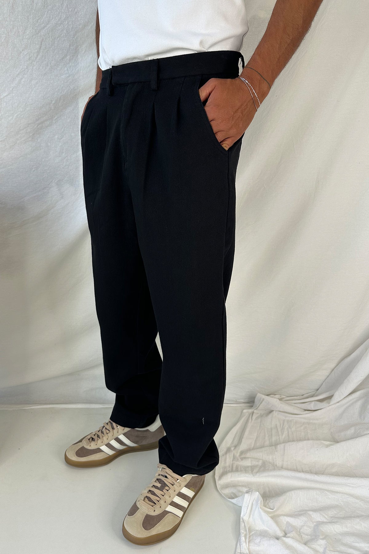 Simon Baggy Pleat Pant Black